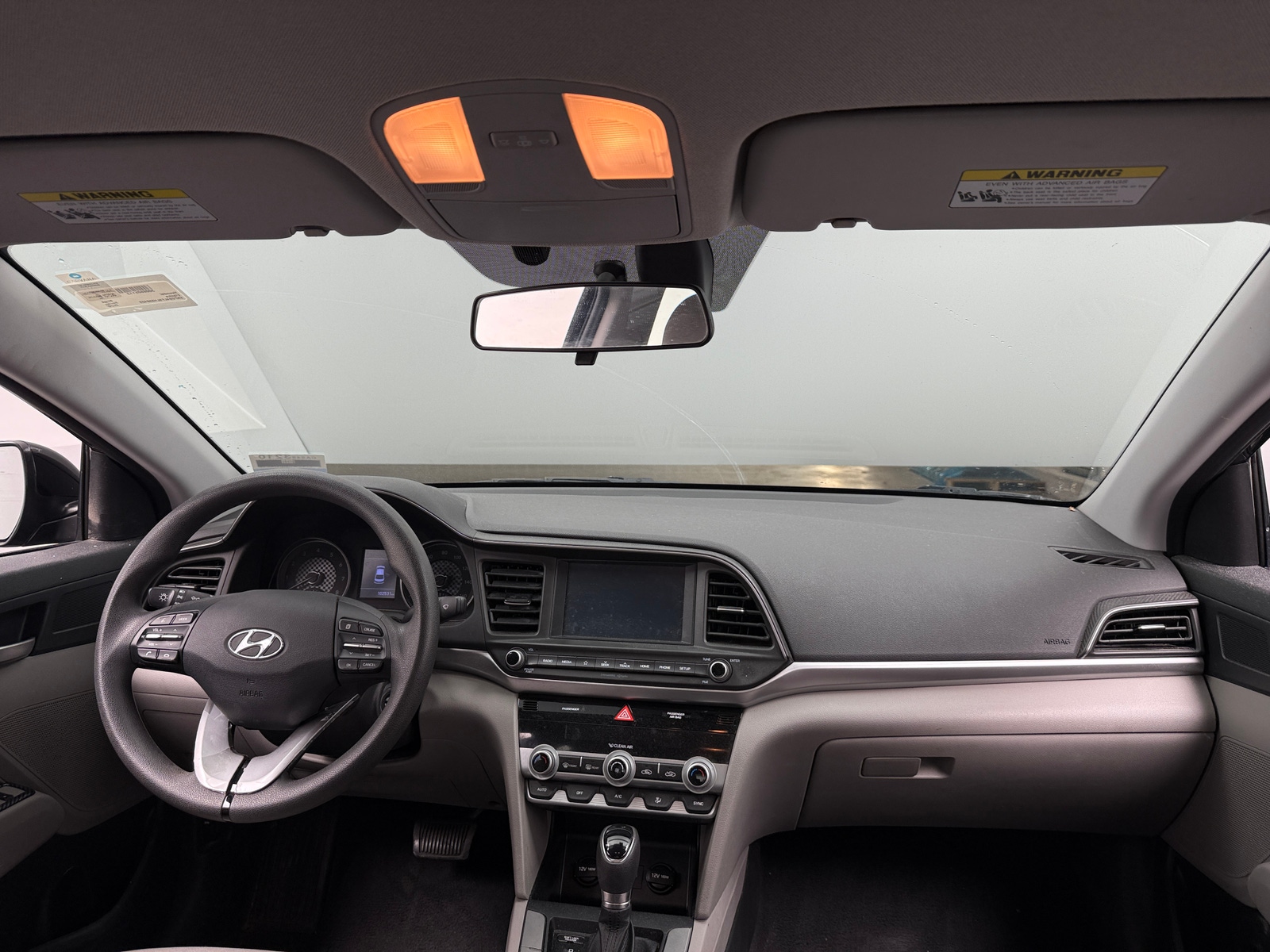 Thumbnail: 2020 Hyundai Elantra - 3