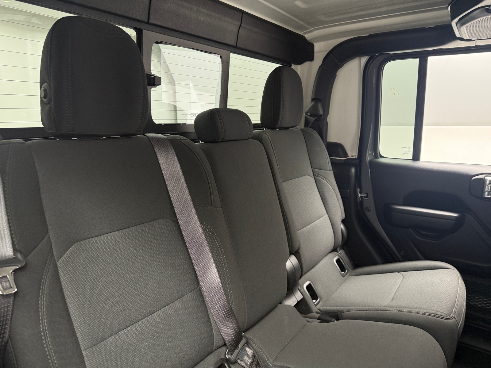Thumbnail: 2021 Jeep Gladiator - 6