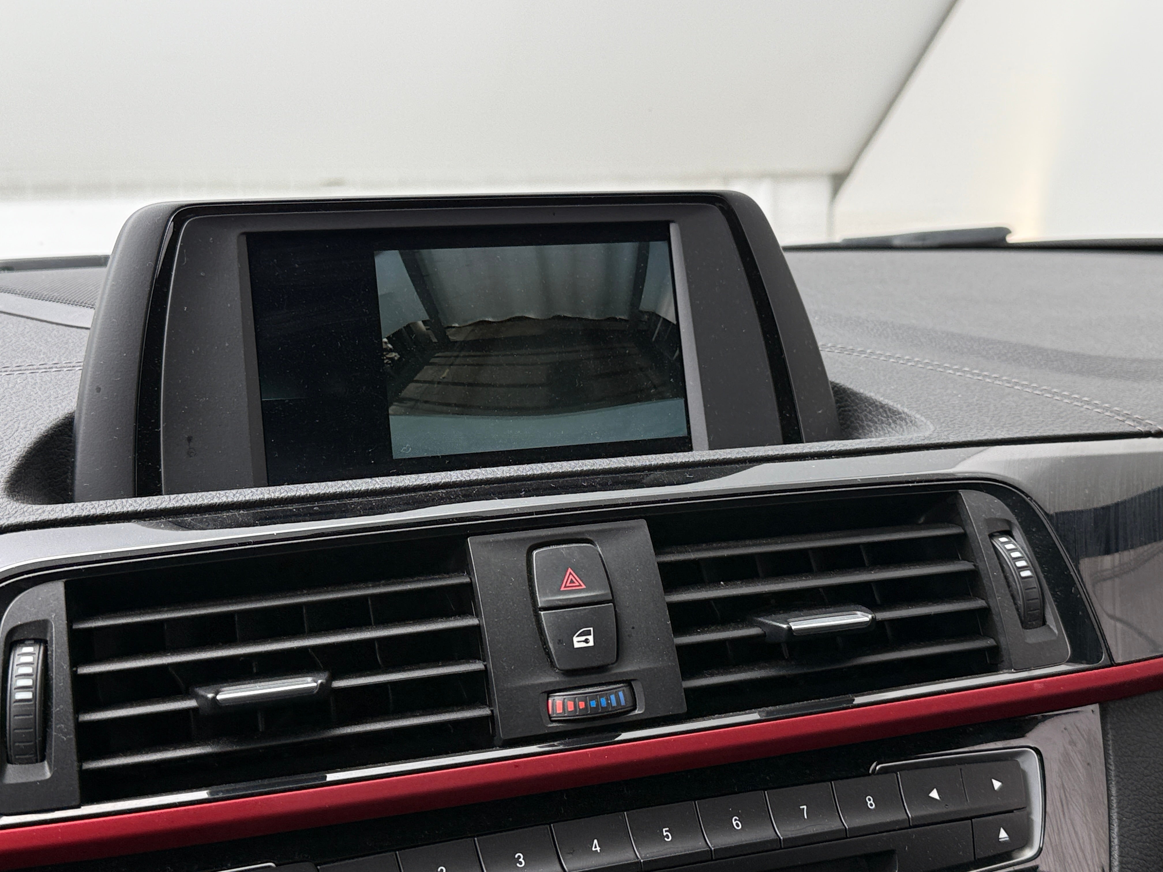 WBA2J1C52JVD09749