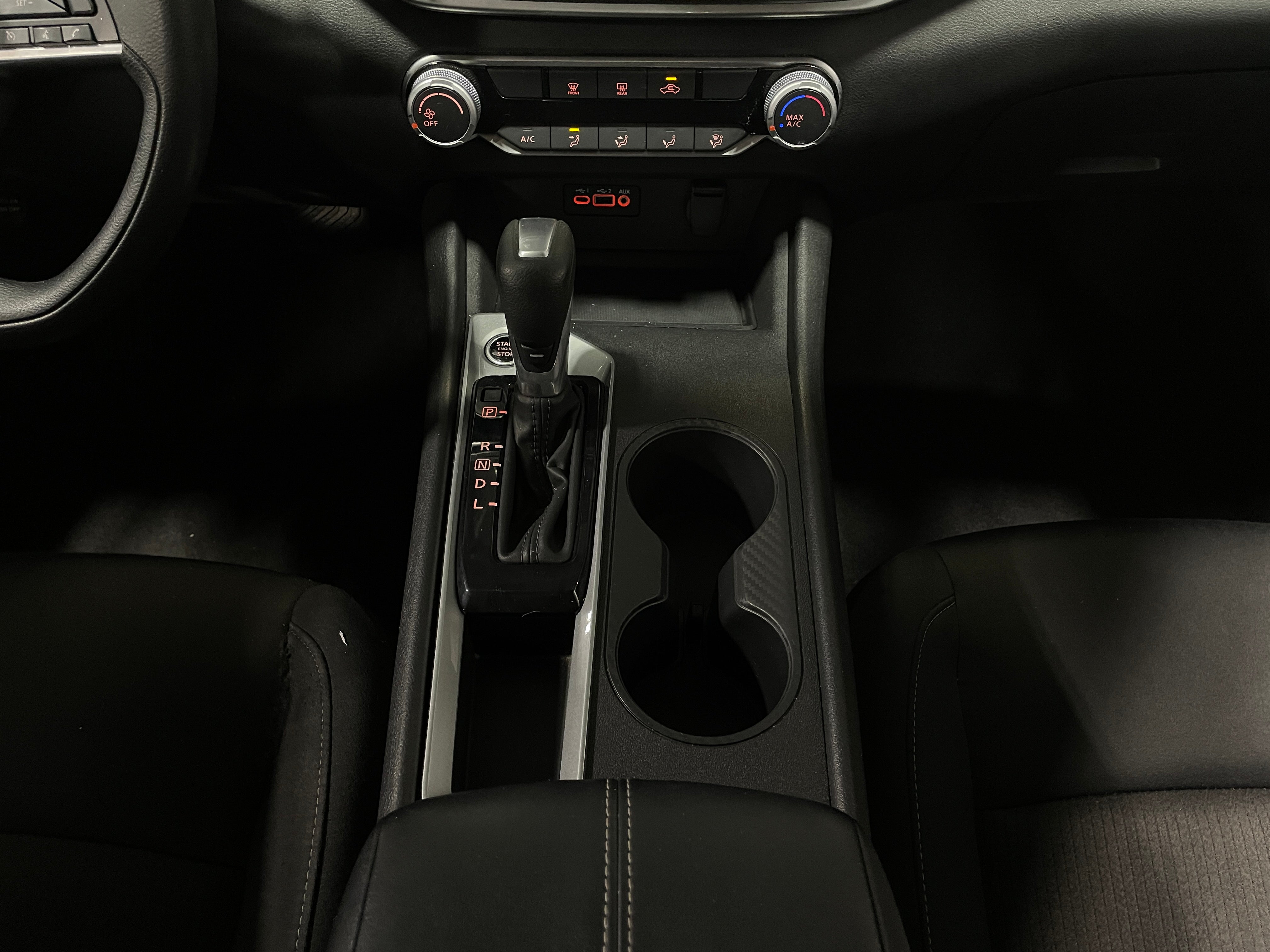 2025 Nissan Altima SV - Photo 9