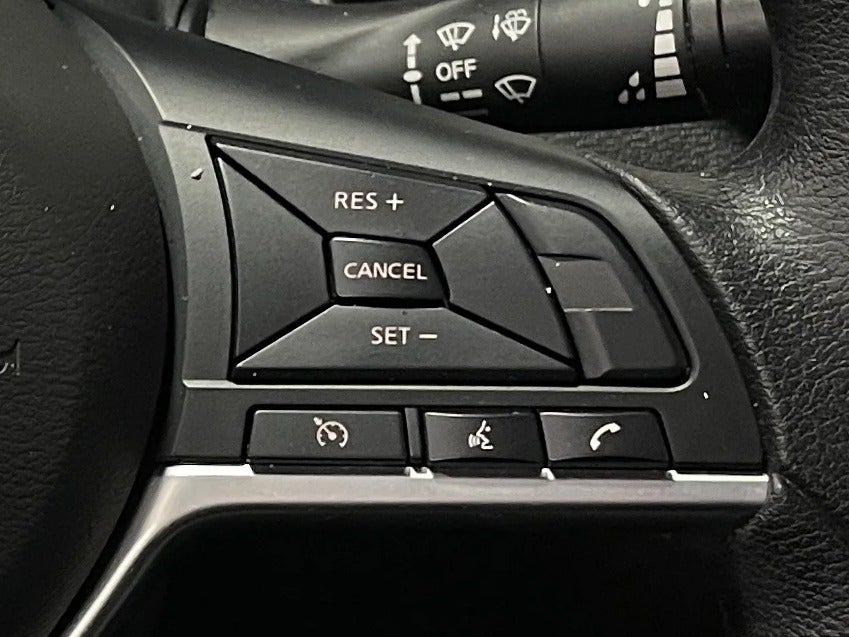 2025 Nissan Altima SV - Photo 14