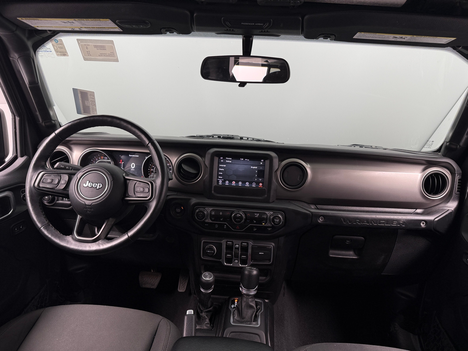 Thumbnail: 2018 Jeep Wrangler - 3