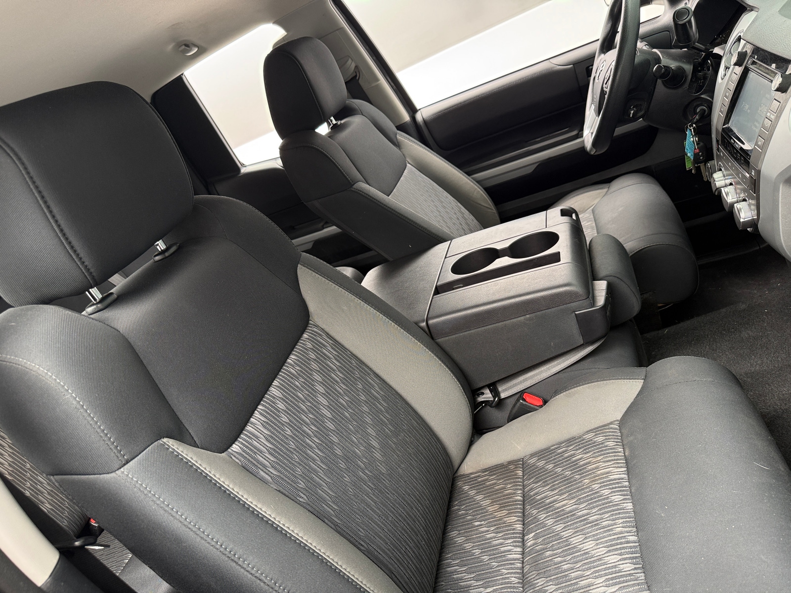 Thumbnail: 2019 Toyota Tundra - 2