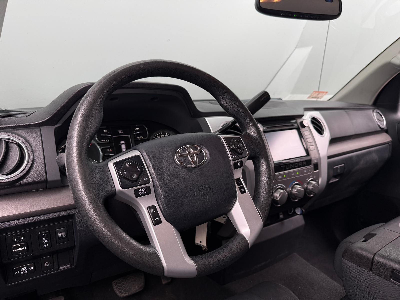 Thumbnail: 2019 Toyota Tundra - 5