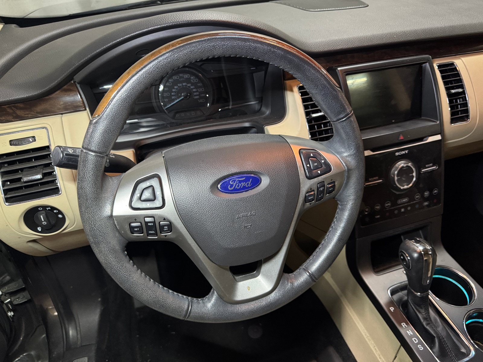 Thumbnail: 2019 Ford Flex - 4
