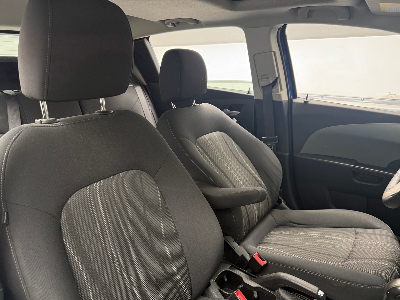 Thumbnail: 2016 Chevrolet Sonic - 2