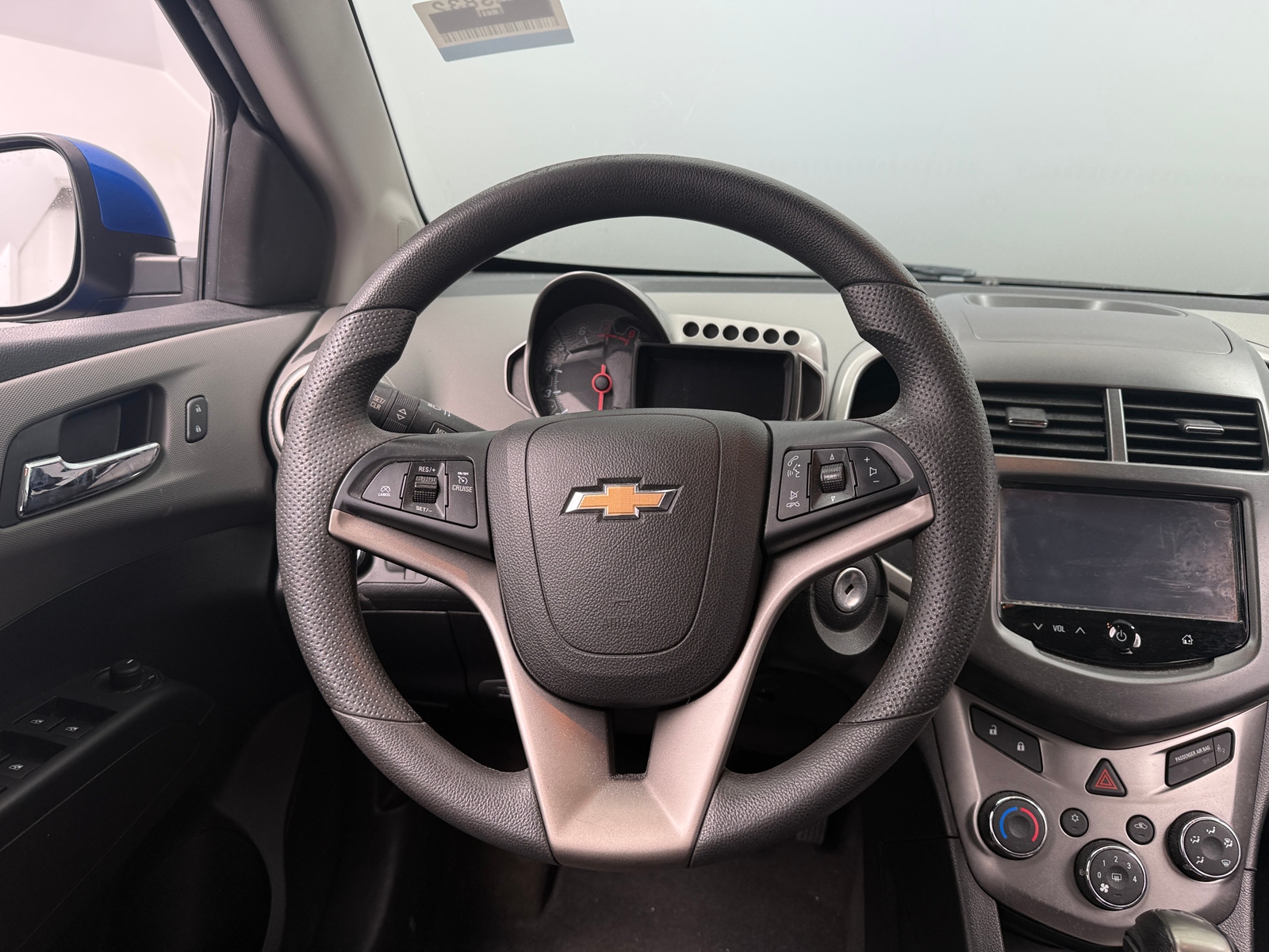 Thumbnail: 2016 Chevrolet Sonic - 5