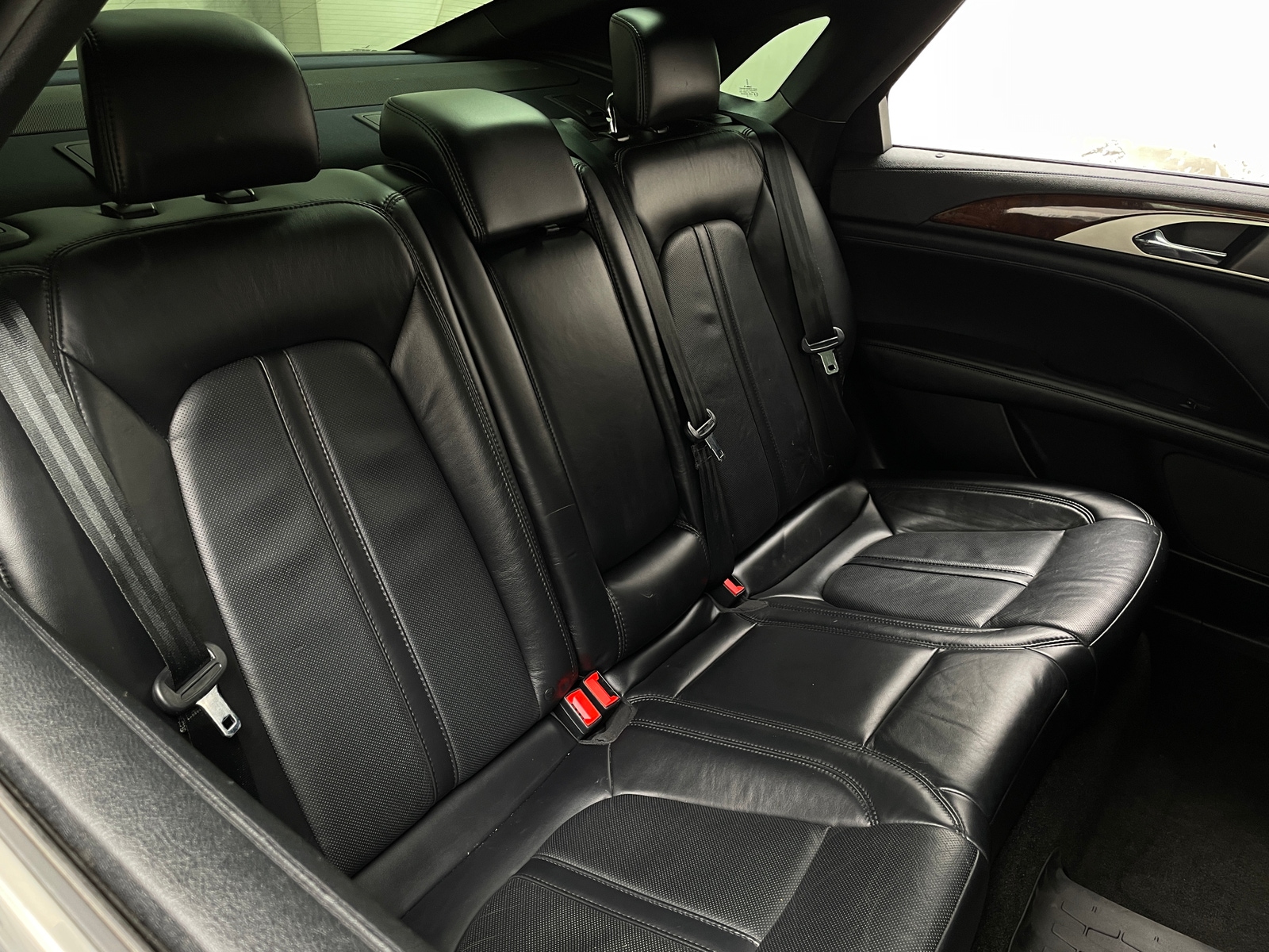 Thumbnail: 2020 Lincoln MKZ - 5