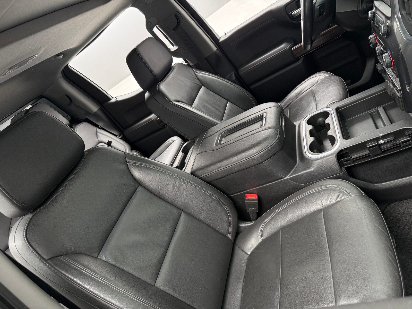 Thumbnail: 2020 Chevrolet Silverado 1500 - 2