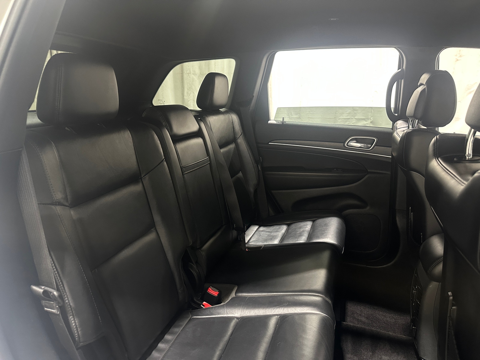 Thumbnail: 2018 Jeep Grand Cherokee - 5