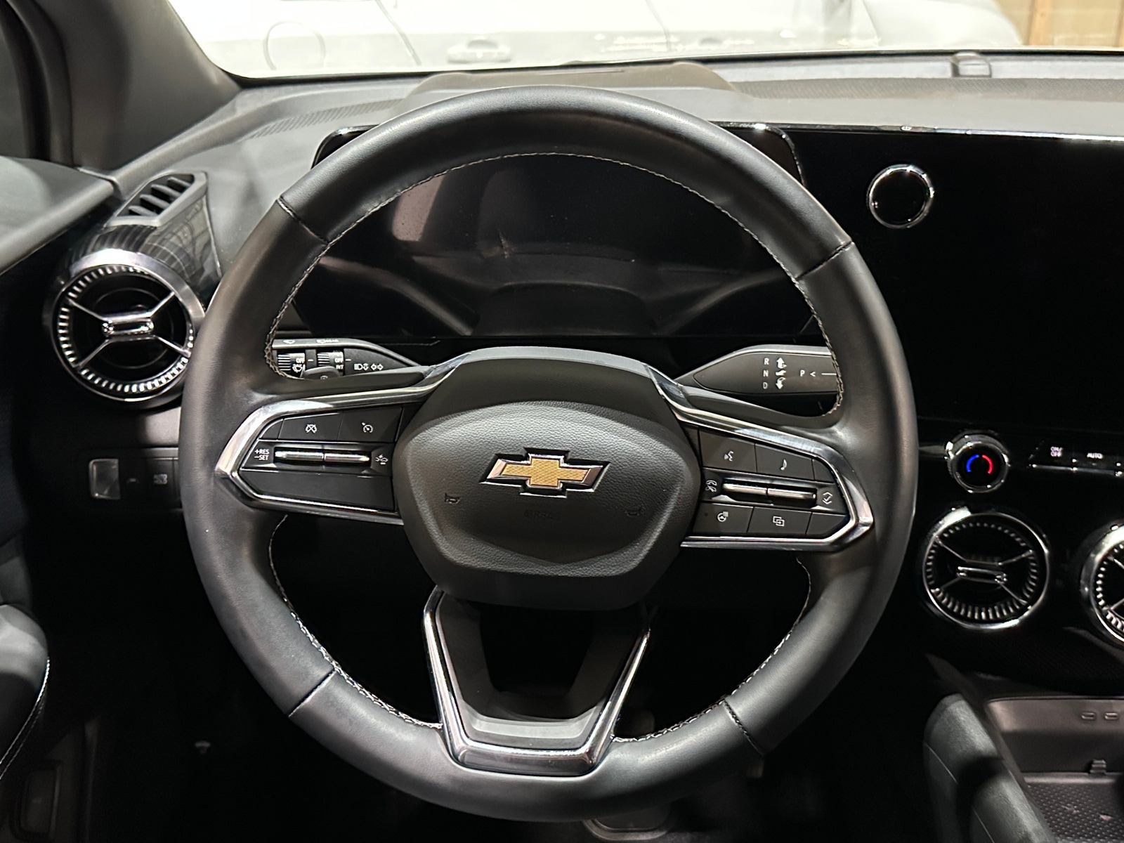 Thumbnail: 2024 Chevrolet Blazer EV - 4