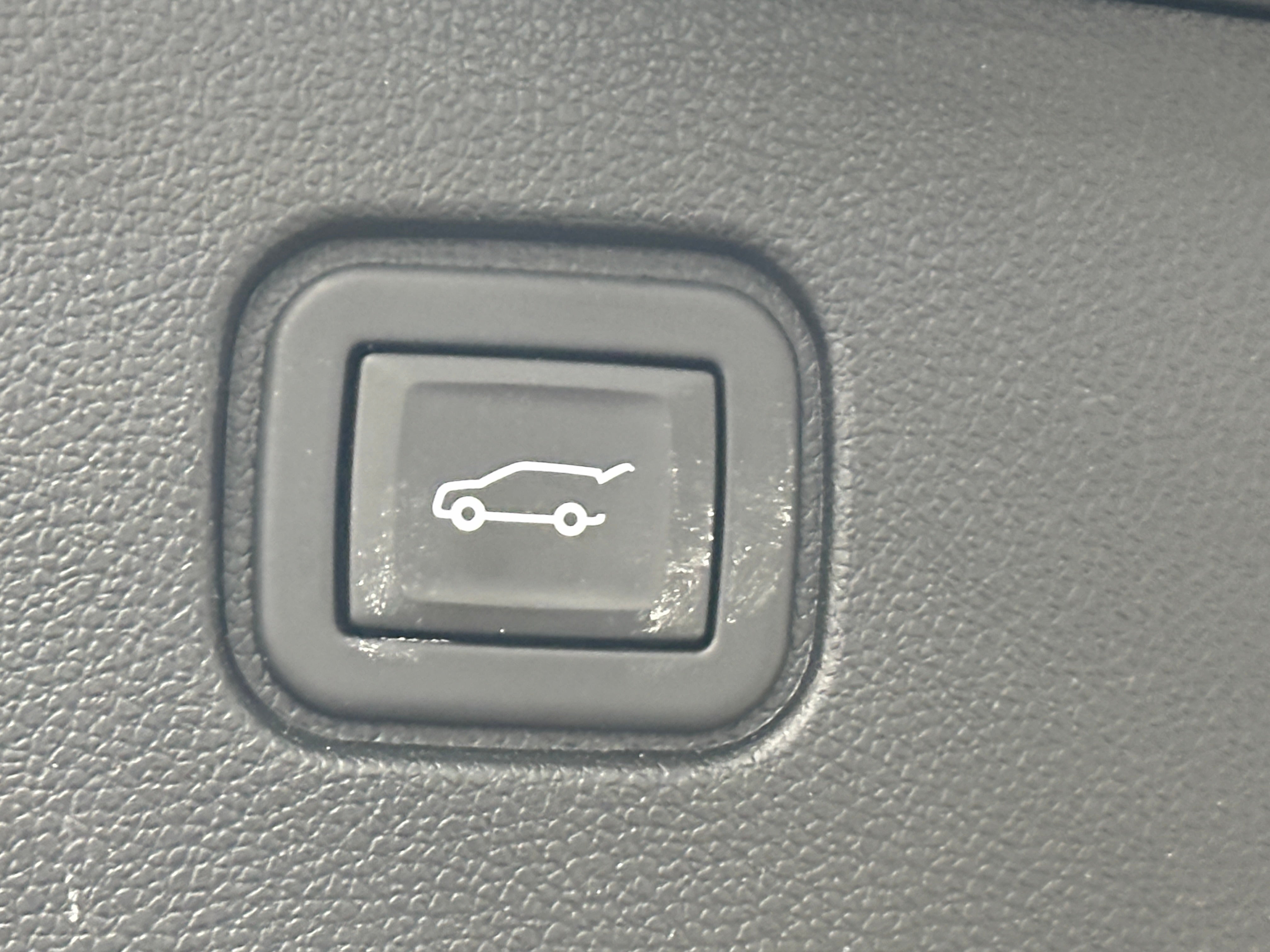 Used 2024 Chevrolet Blazer EV LT with VIN 3GNKDBRJ7RS202058 for sale in Auburn, WA