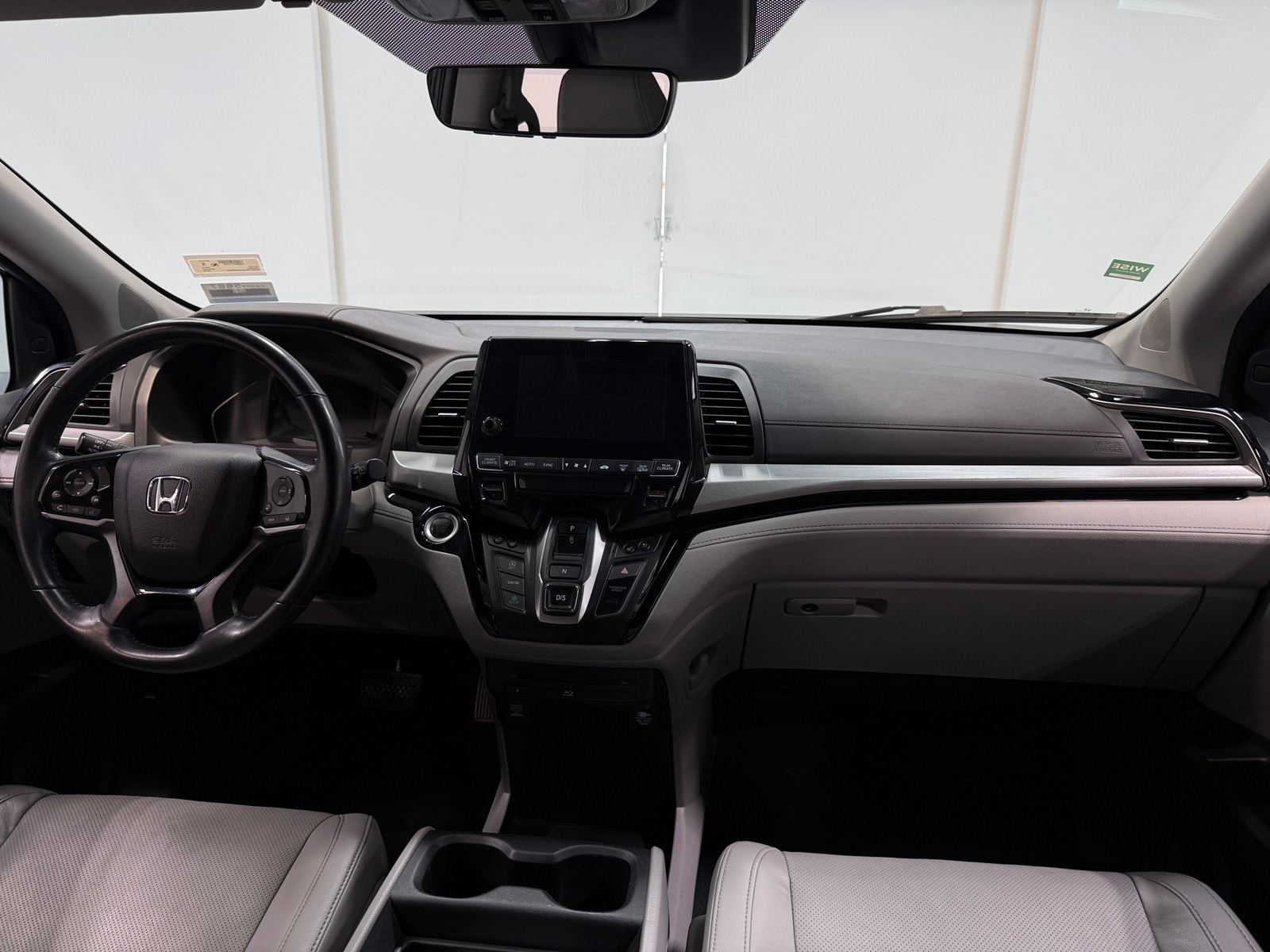 Thumbnail: 2018 Honda Odyssey - 2