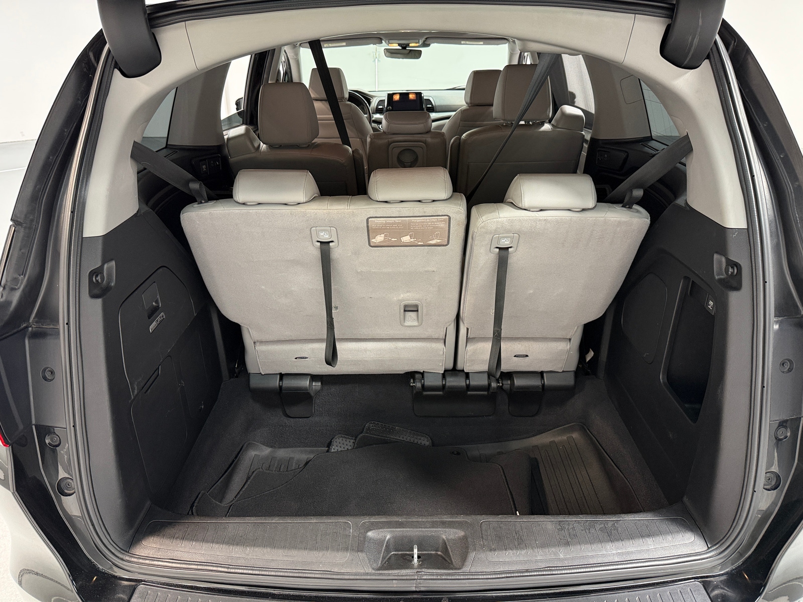 Thumbnail: 2018 Honda Odyssey - 6