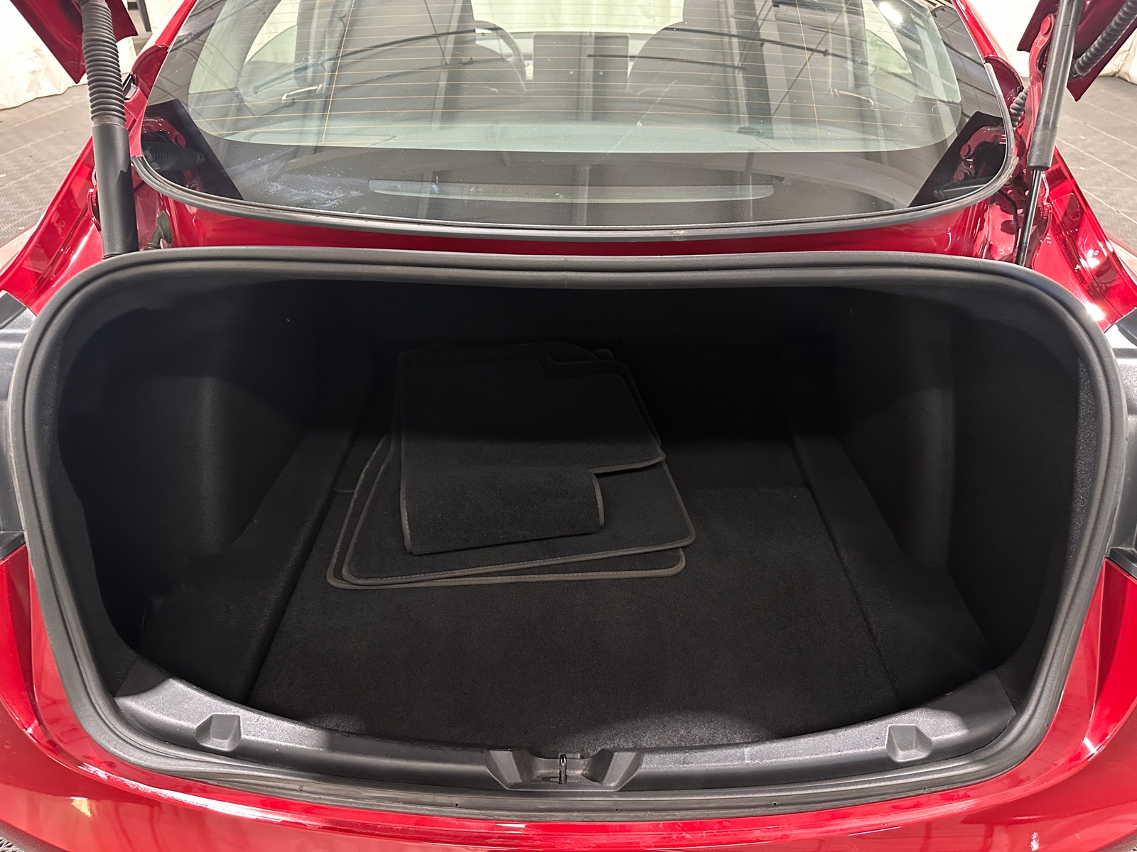 Thumbnail: 2022 Tesla Model 3 - 6