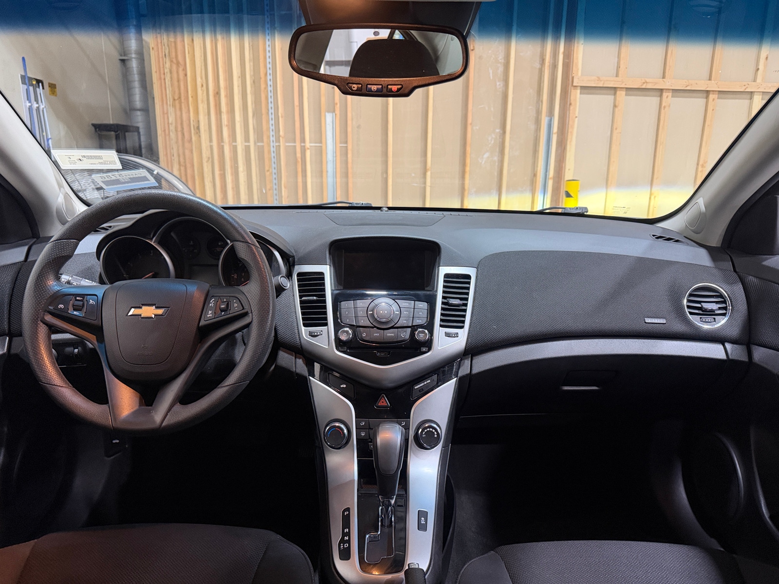 Thumbnail: 2016 Chevrolet Cruze - 3