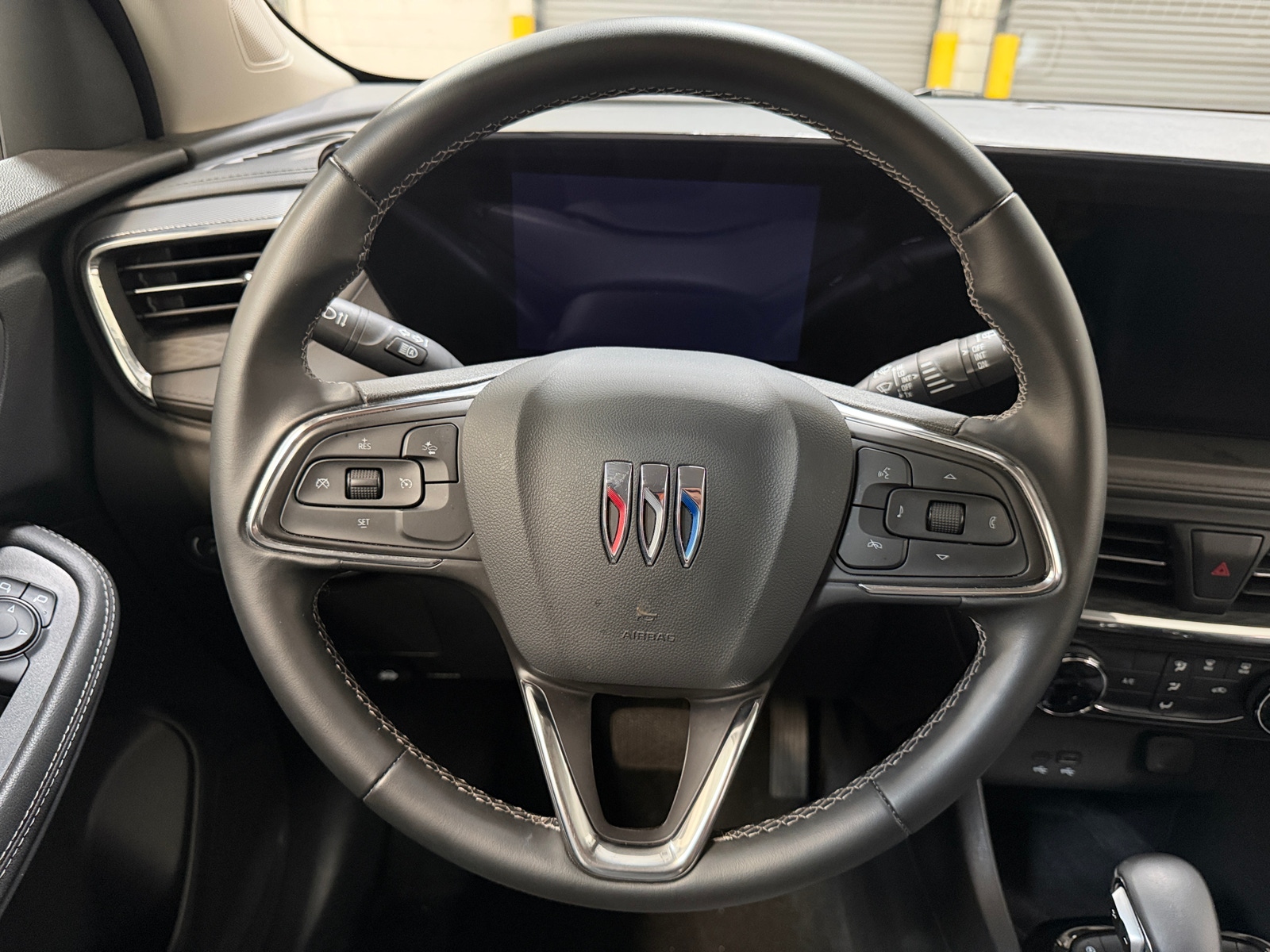 Thumbnail: 2026 Buick Encore GX - 4