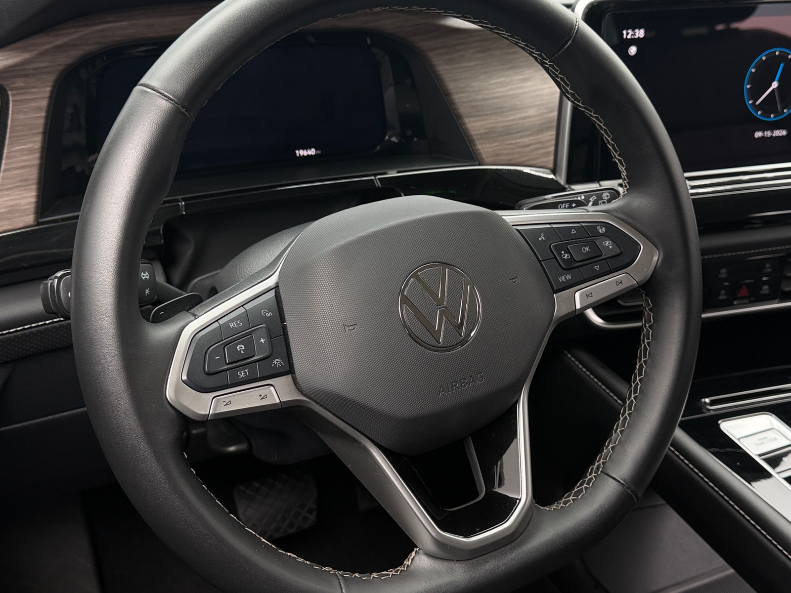 Thumbnail: 2025 Volkswagen Atlas - 5