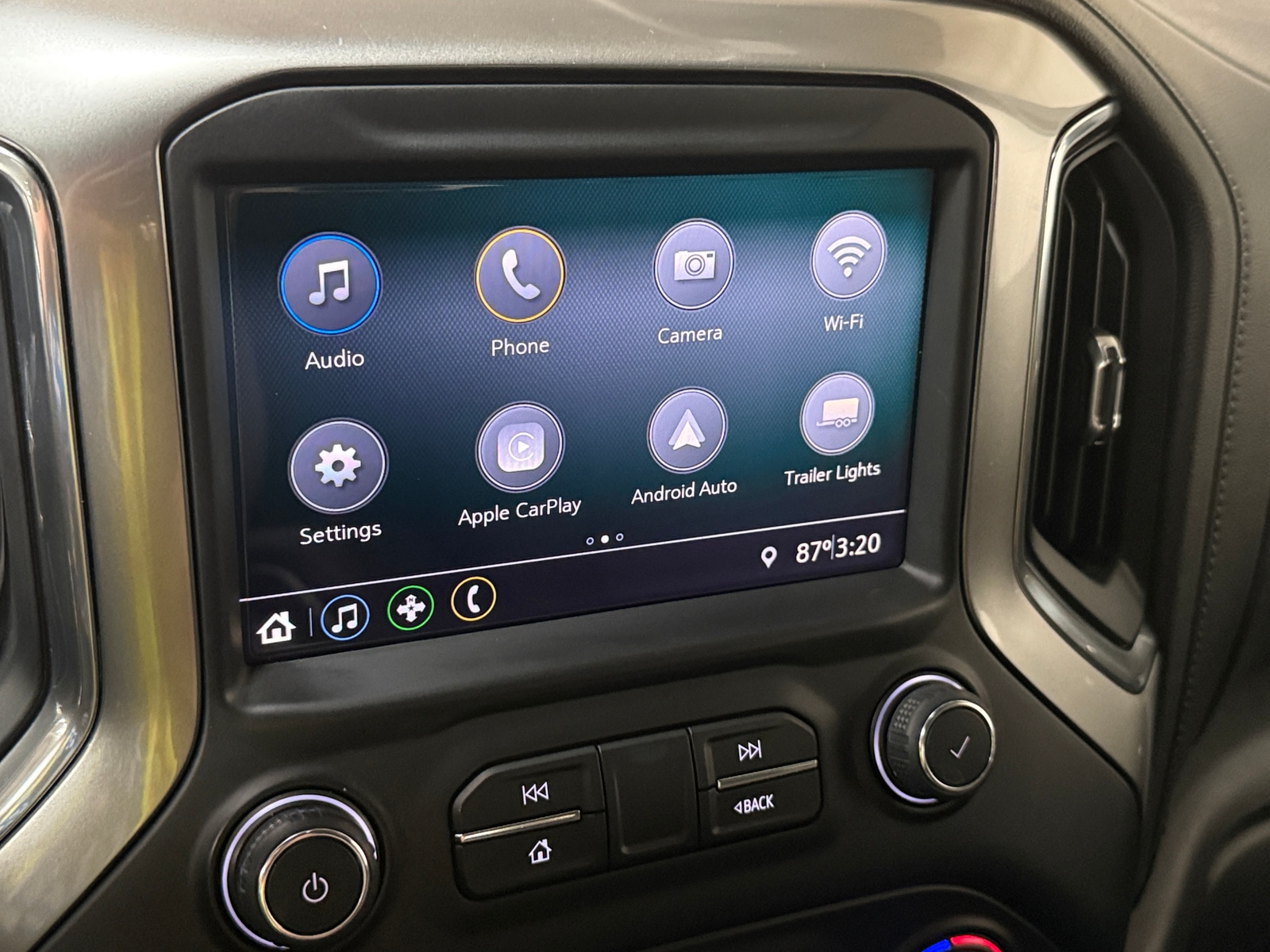 Thumbnail: 2020 Chevrolet Silverado 1500 - 4