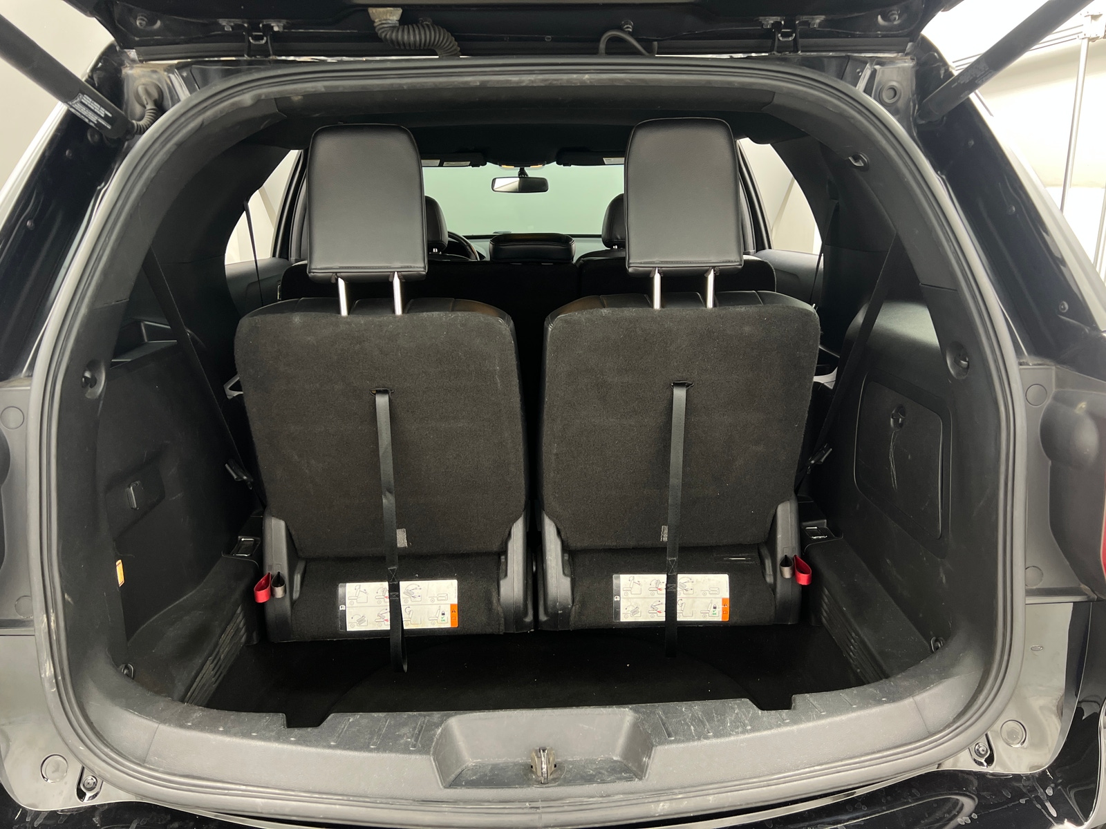 Thumbnail: 2016 Ford Explorer - 6