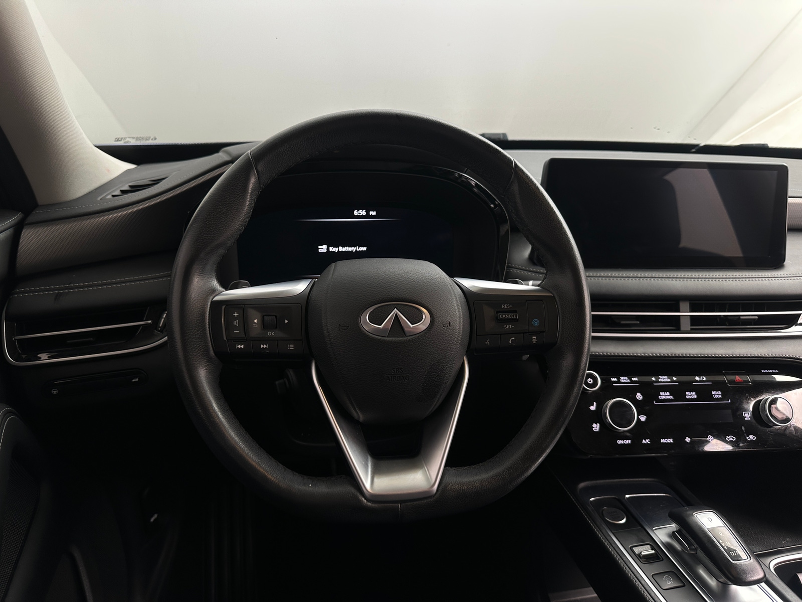 Thumbnail: 2022 INFINITI QX60 - 4