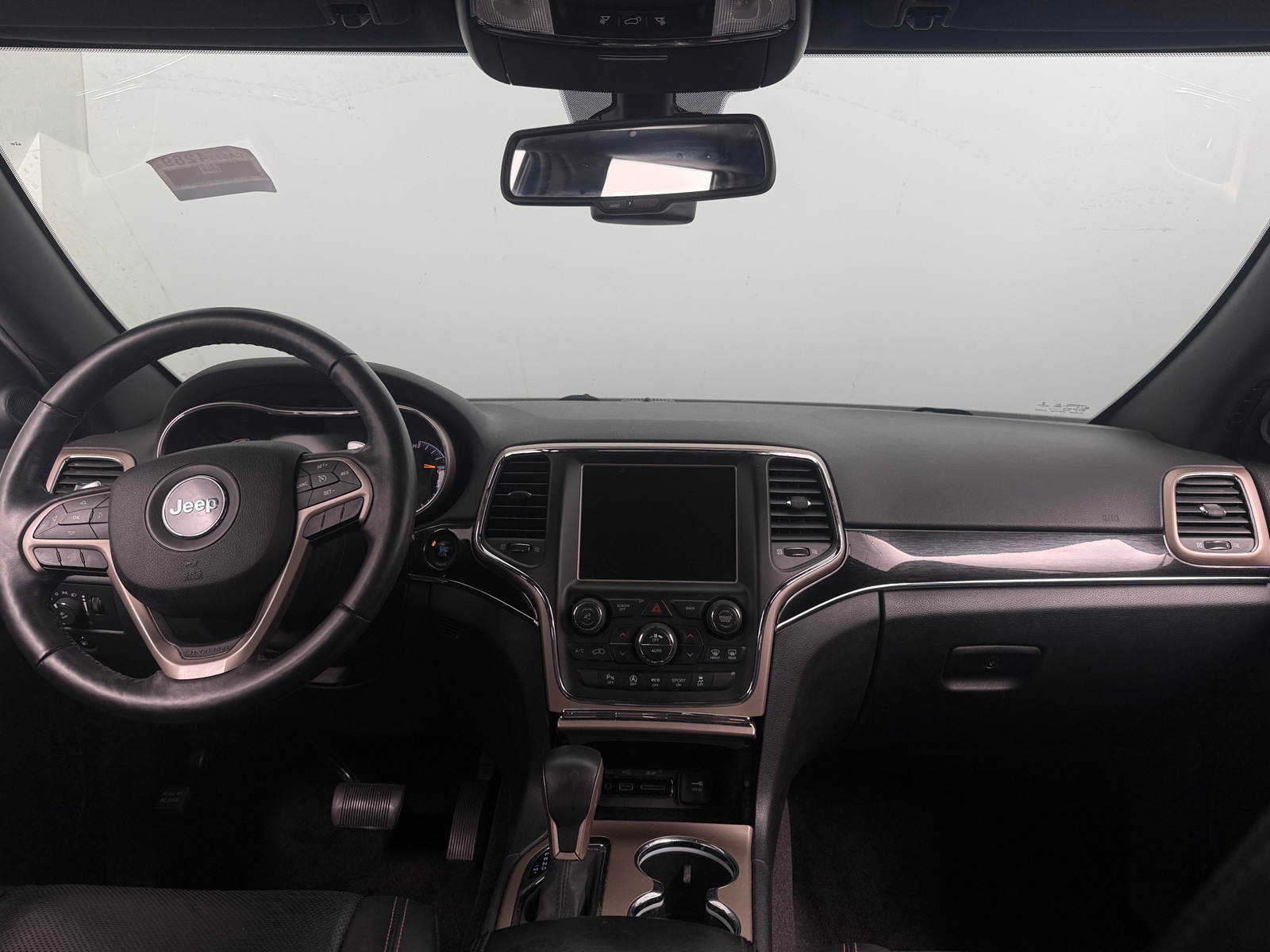 Thumbnail: 2016 Jeep Grand Cherokee - 2