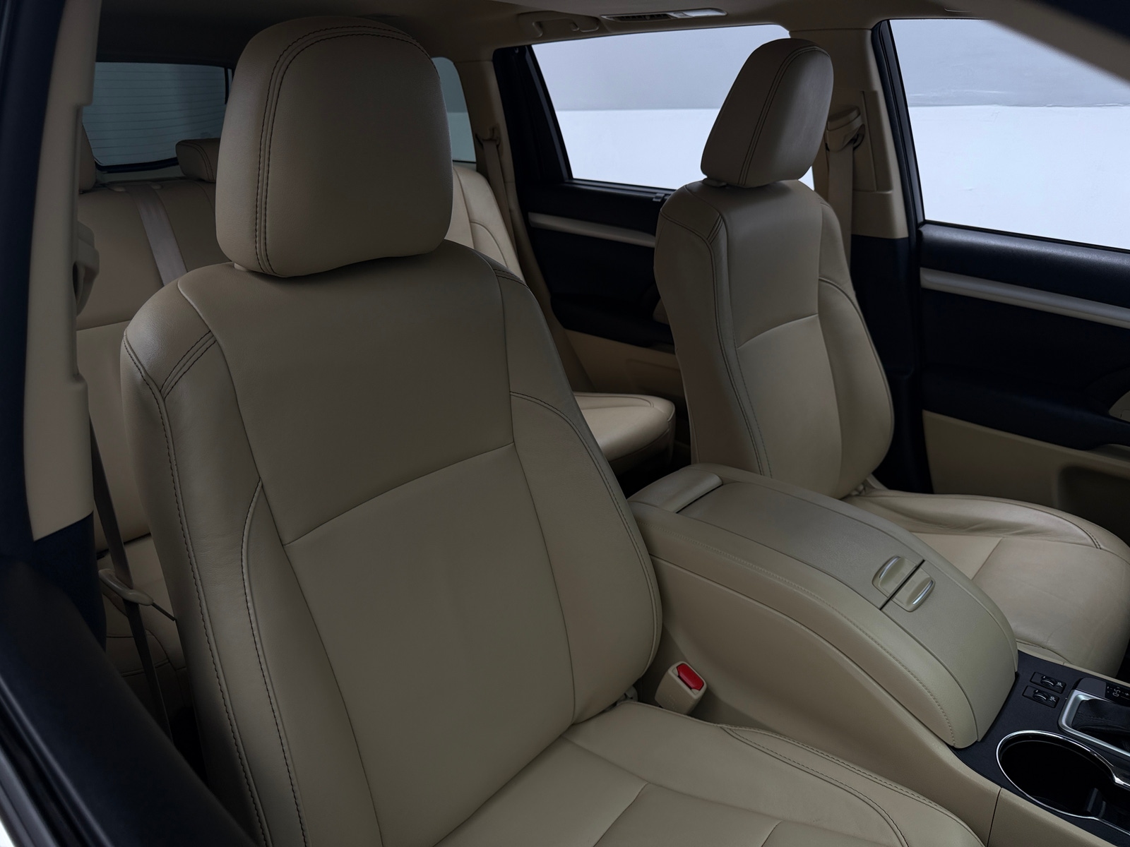 Thumbnail: 2017 Toyota Highlander - 2