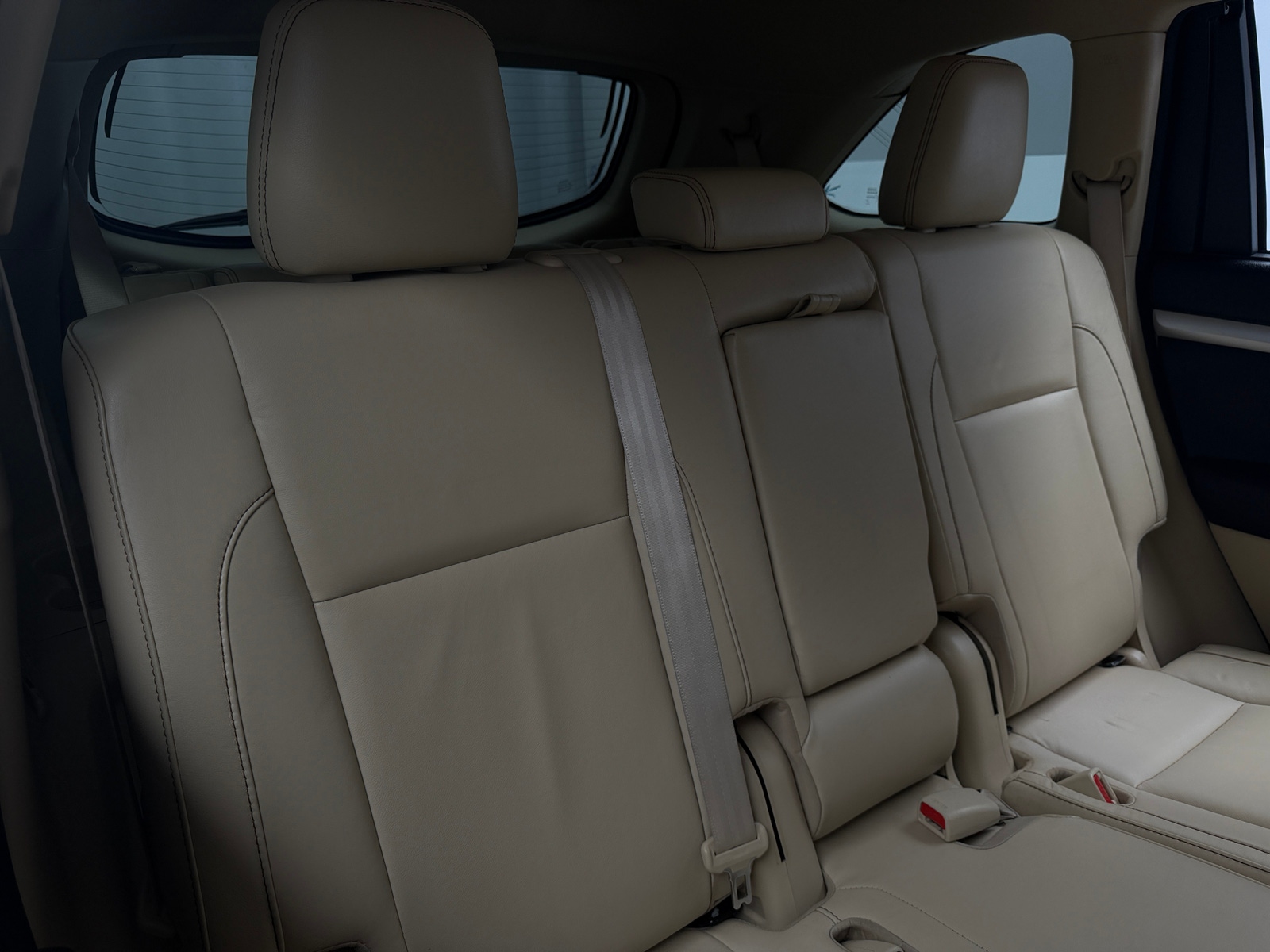Thumbnail: 2017 Toyota Highlander - 6
