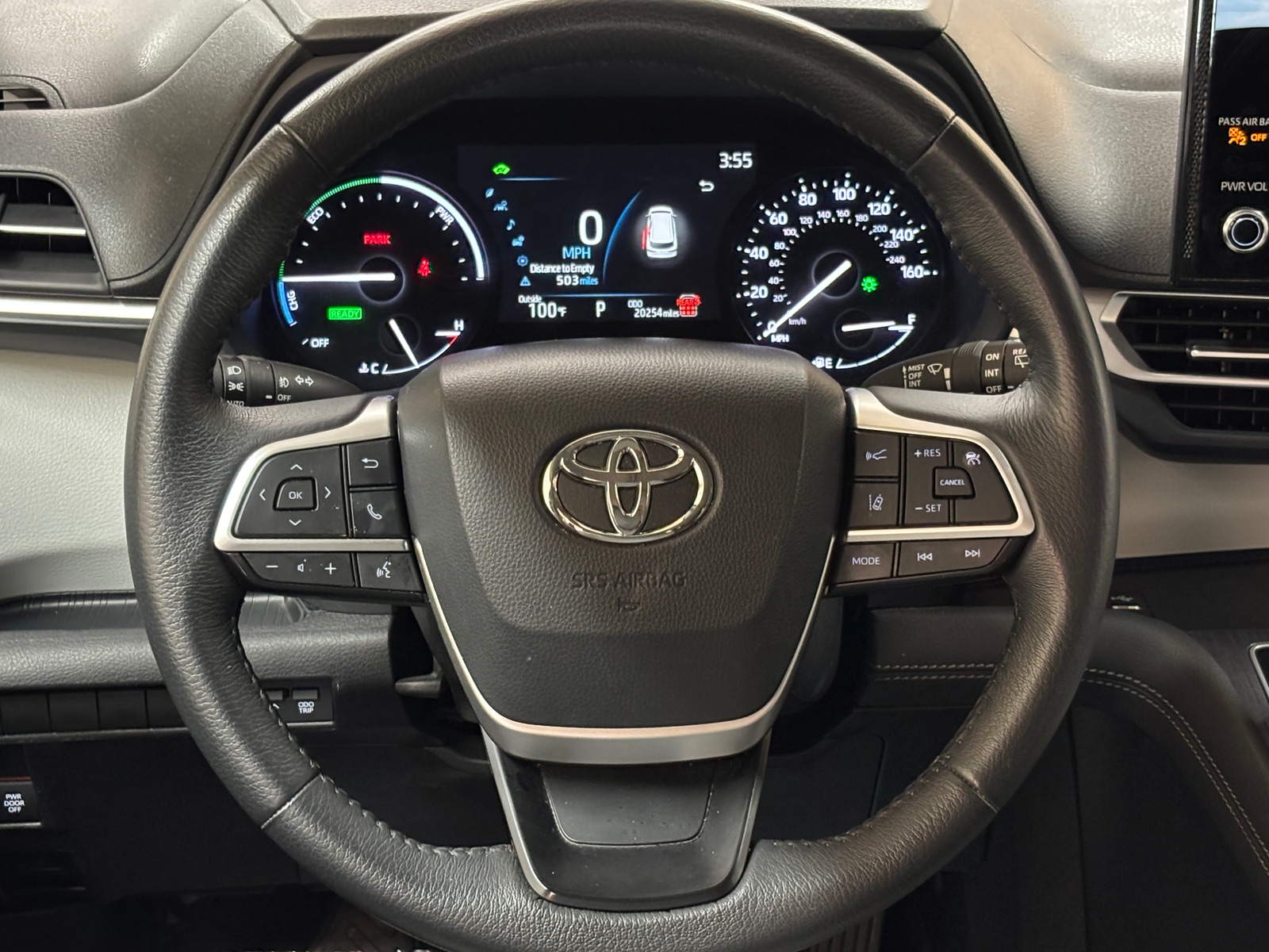 Thumbnail: 2025 Toyota Sienna - 4