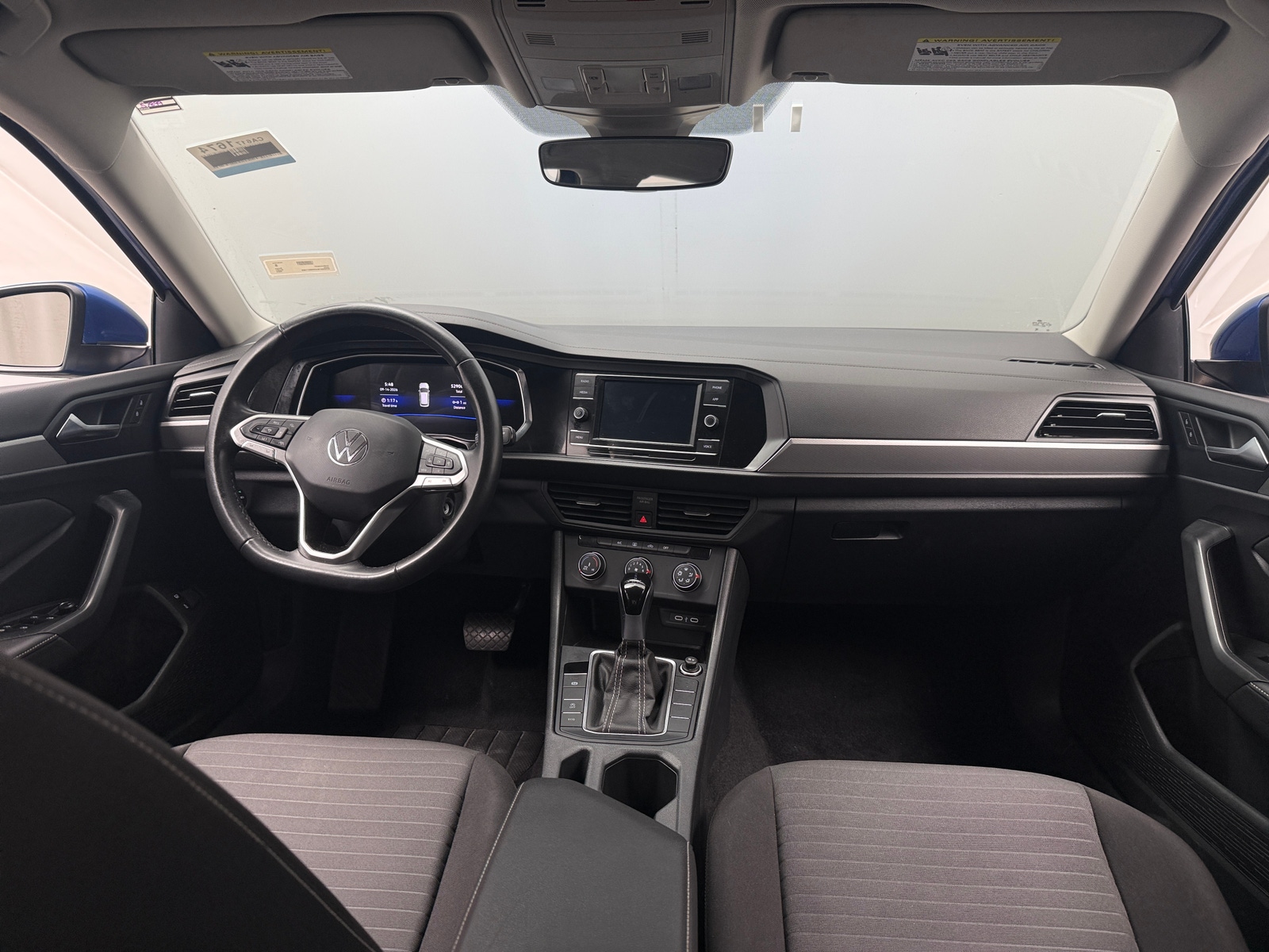 Thumbnail: 2024 Volkswagen Jetta - 3