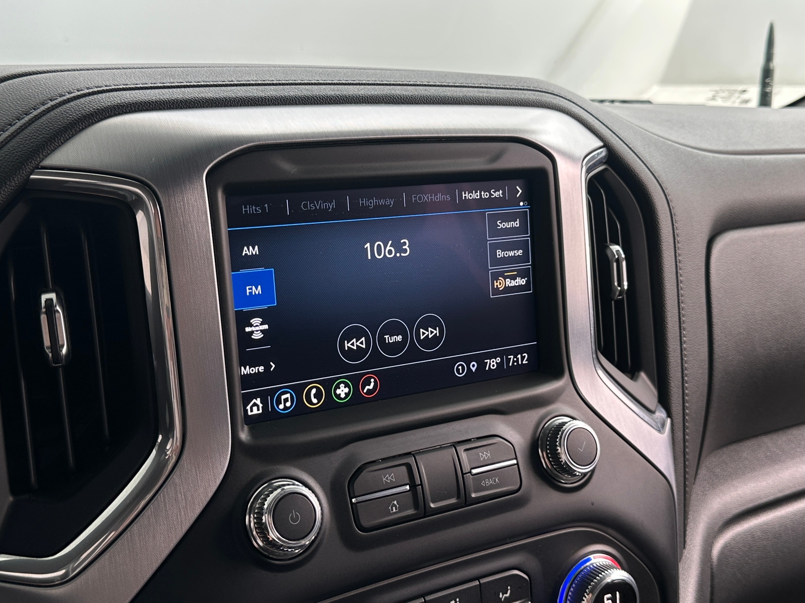 Thumbnail: 2021 GMC Sierra 1500 - 4