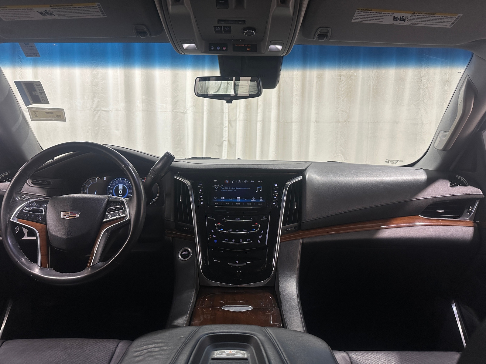 Thumbnail: 2018 Cadillac Escalade - 2
