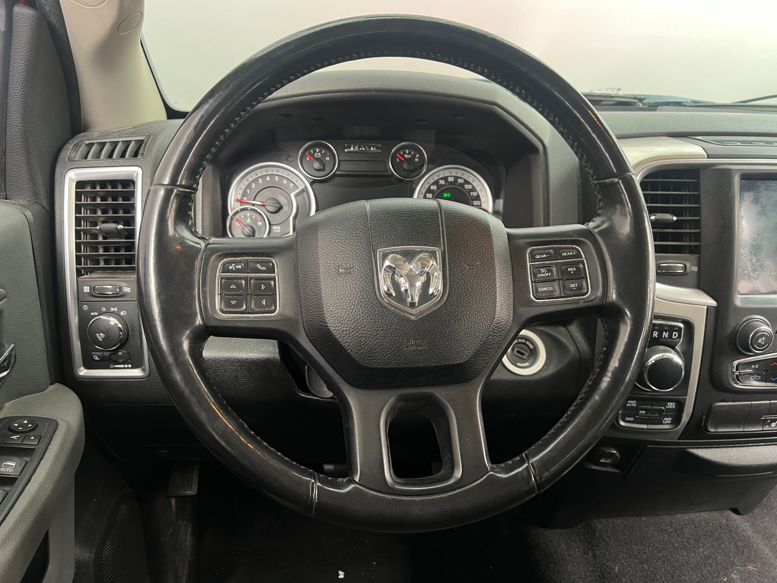 Thumbnail: 2019 RAM 1500 Classic - 5