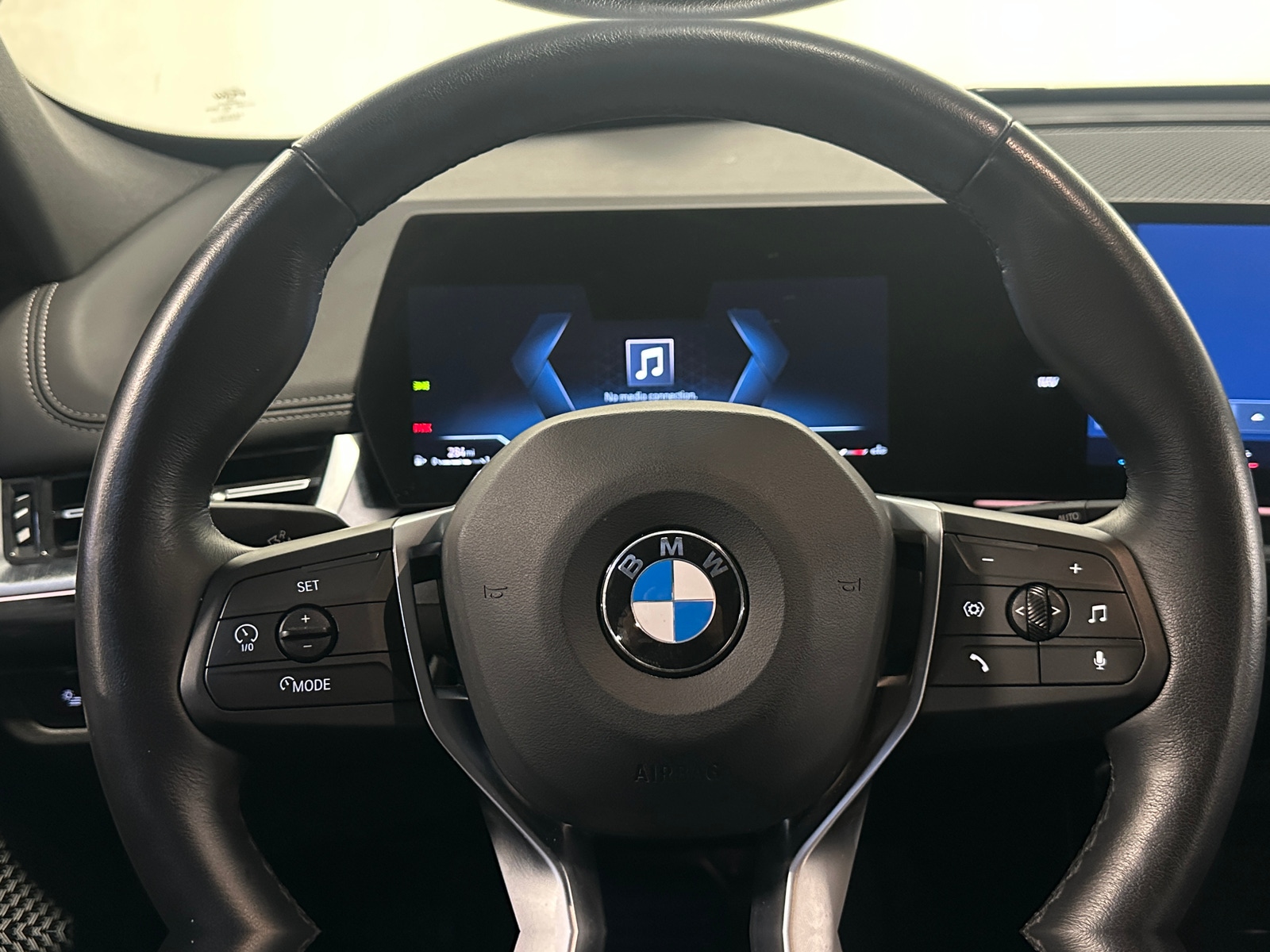 Thumbnail: 2026 BMW X1 - 5