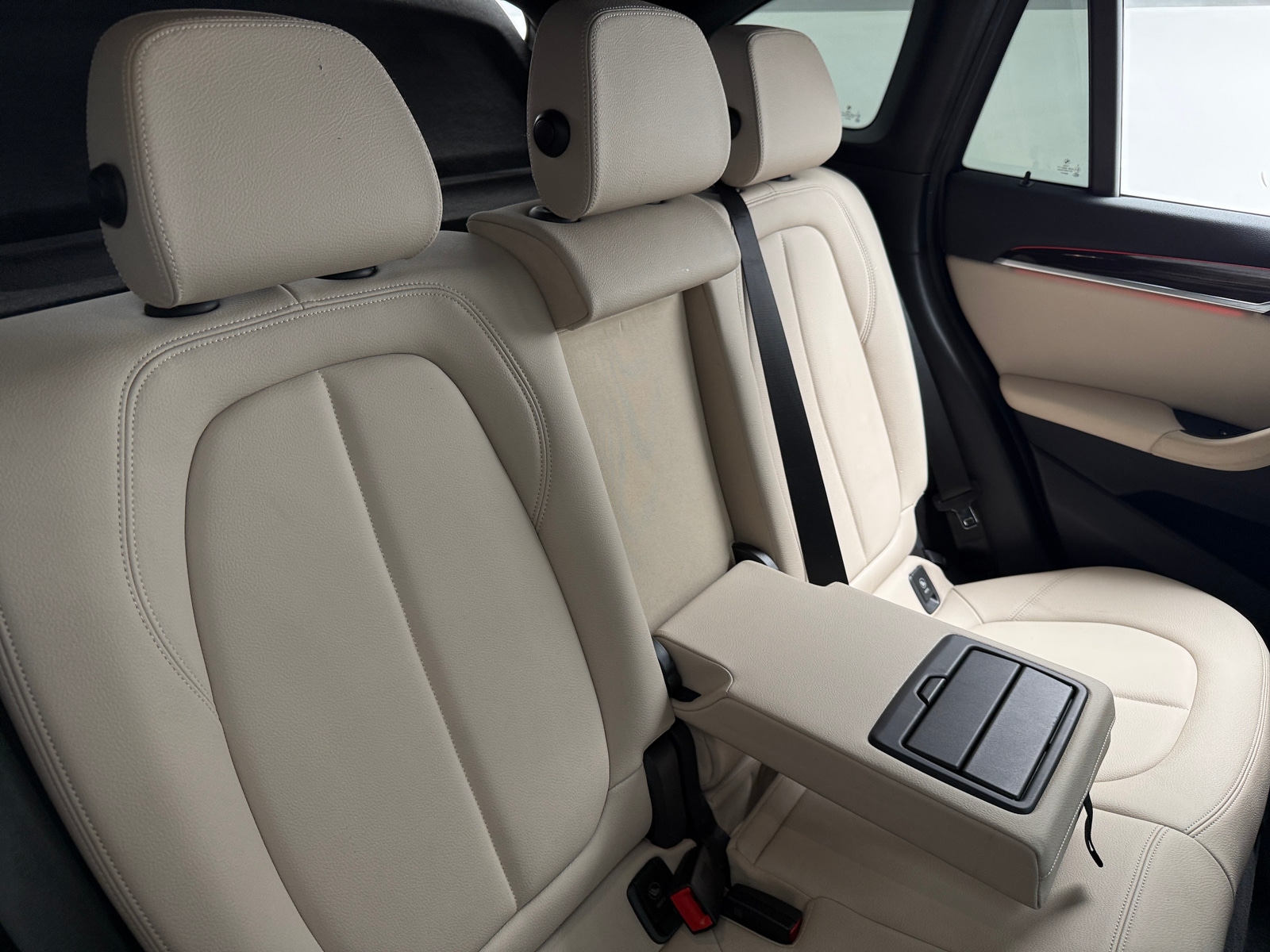 Thumbnail: 2022 BMW X1 - 5