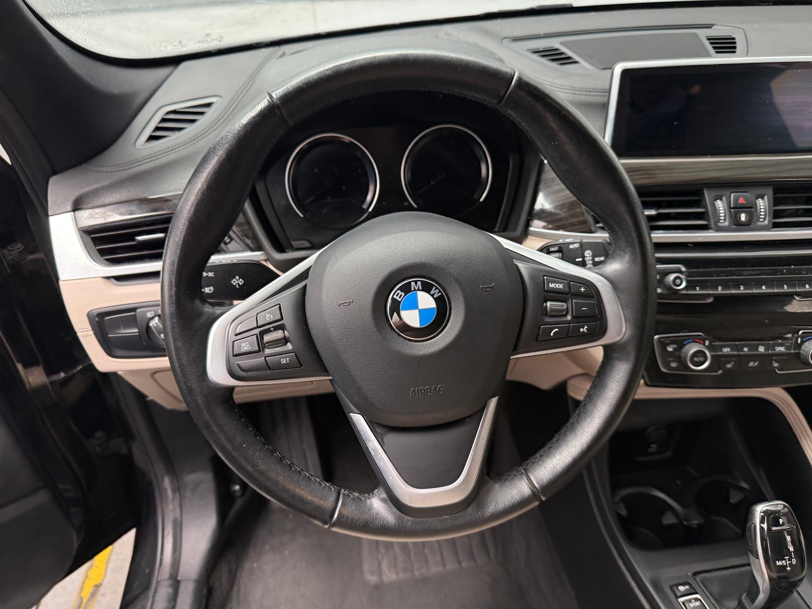 Thumbnail: 2022 BMW X1 - 4