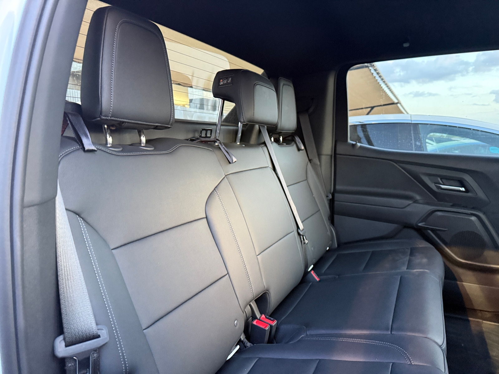 Thumbnail: 2024 Chevrolet Silverado EV - 5