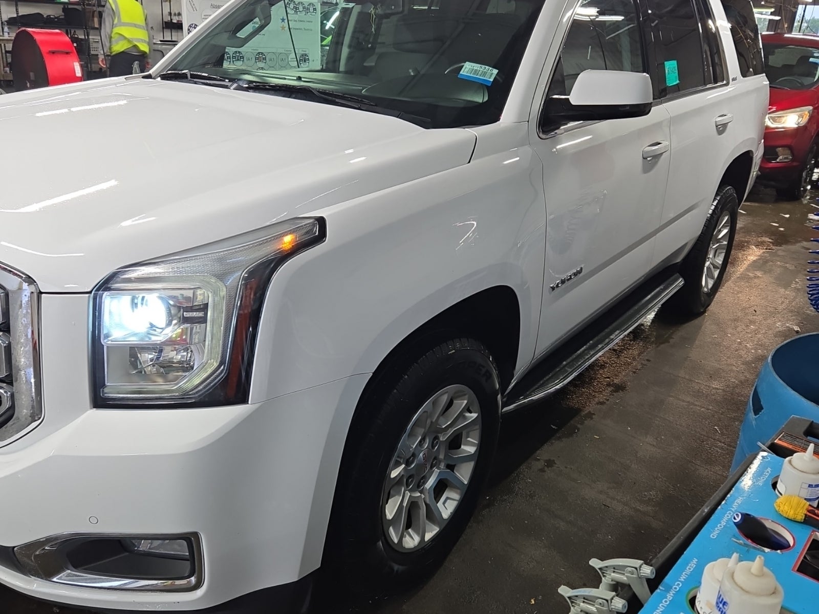 2017 GMC Yukon Sle