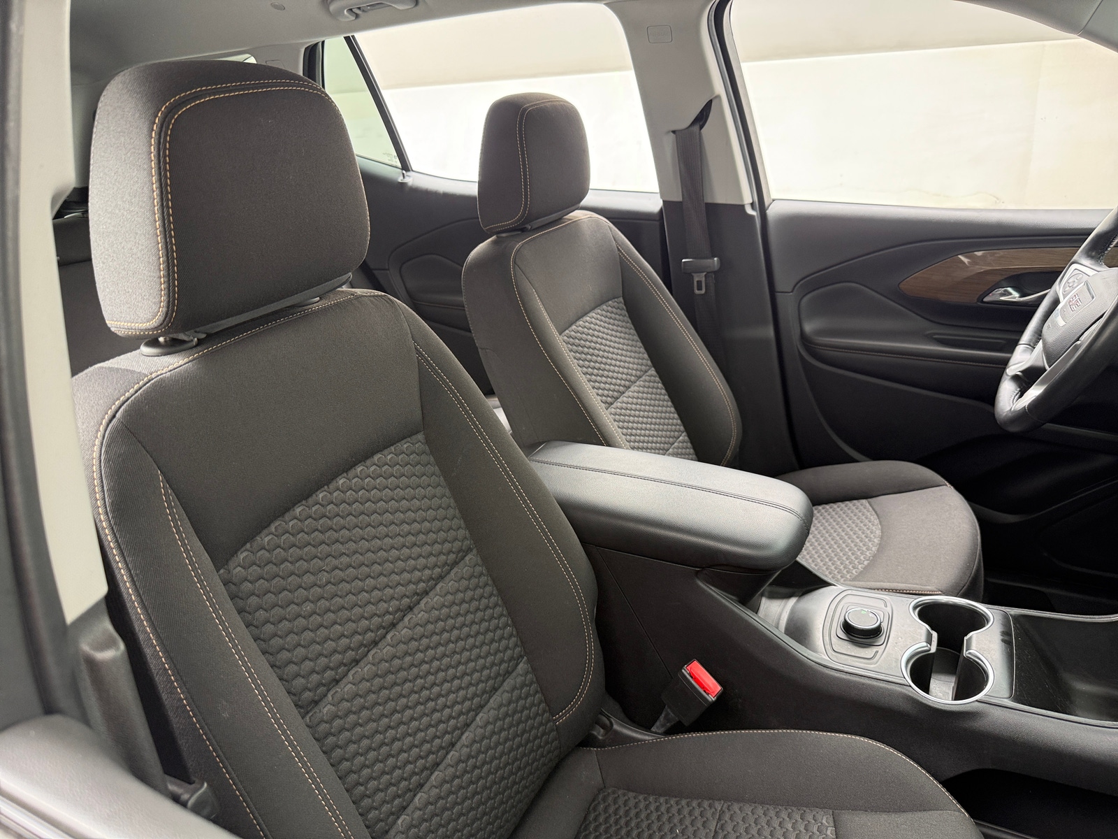 Thumbnail: 2018 GMC Terrain - 2