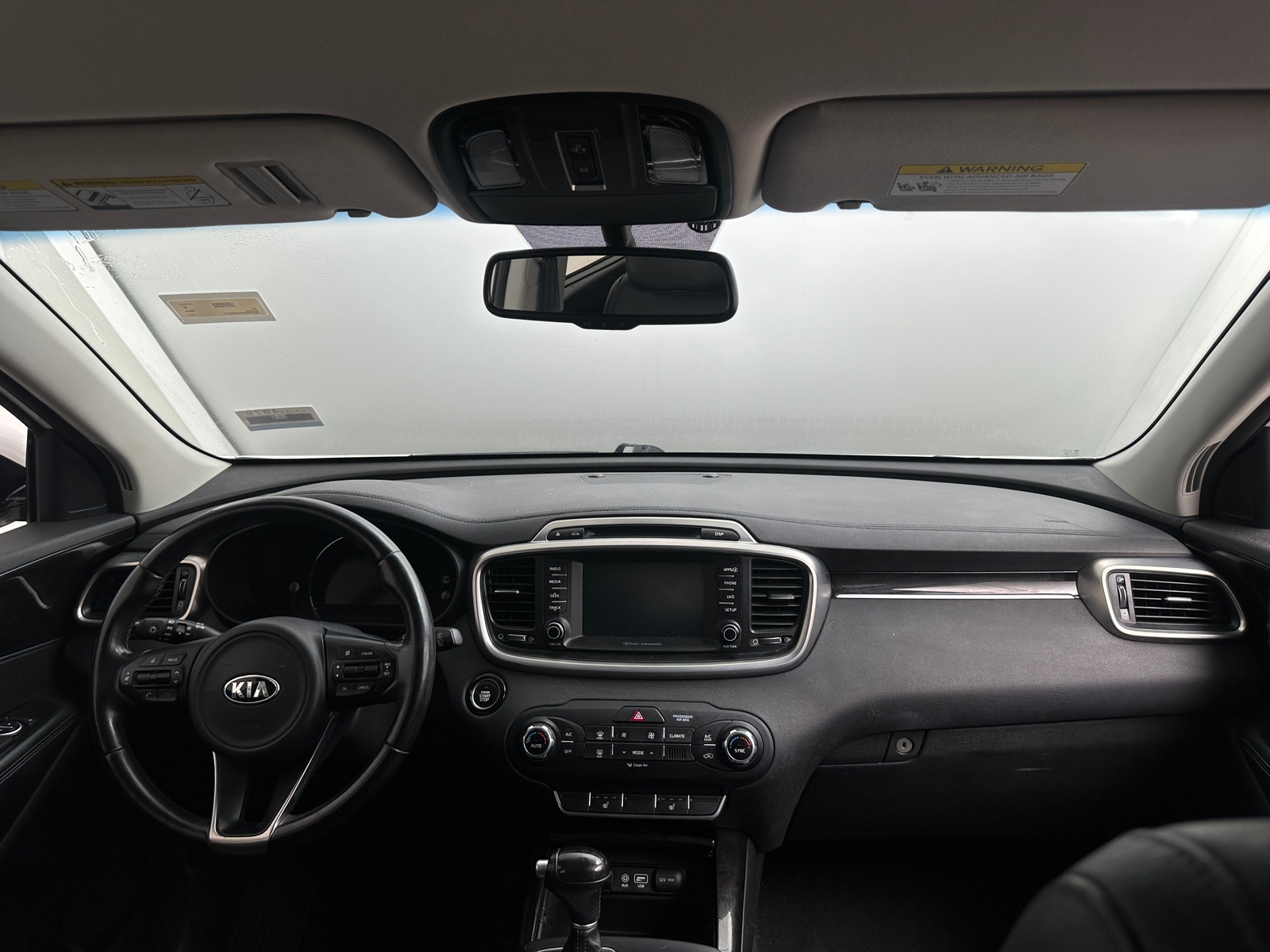 Thumbnail: 2017 Kia Sorento - 2