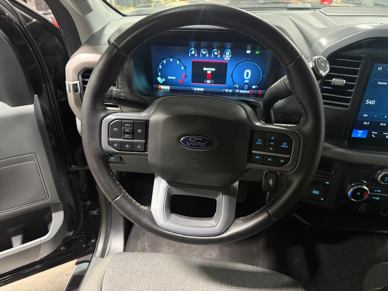 Thumbnail: 2025 Ford Econoline - 5