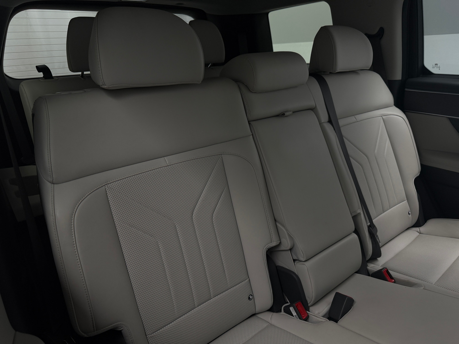 Thumbnail: 2025 Hyundai Santa Fe - 5