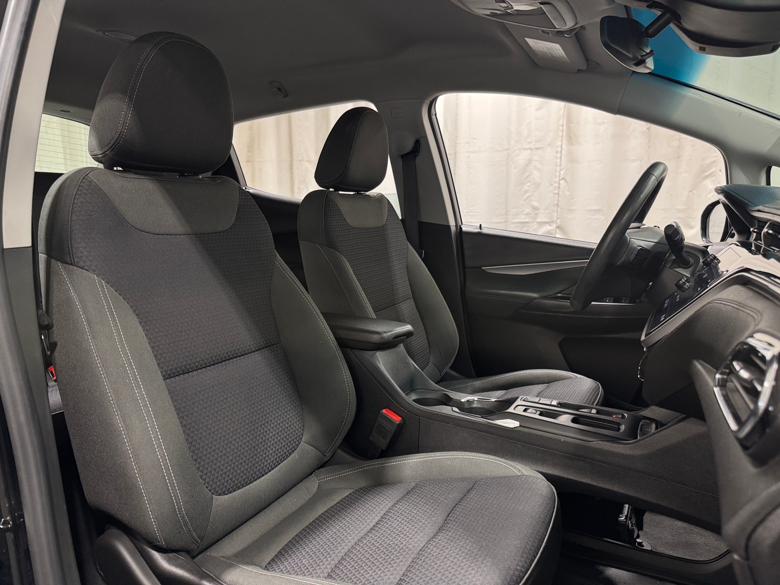 Thumbnail: 2023 Chevrolet Bolt EV - 2