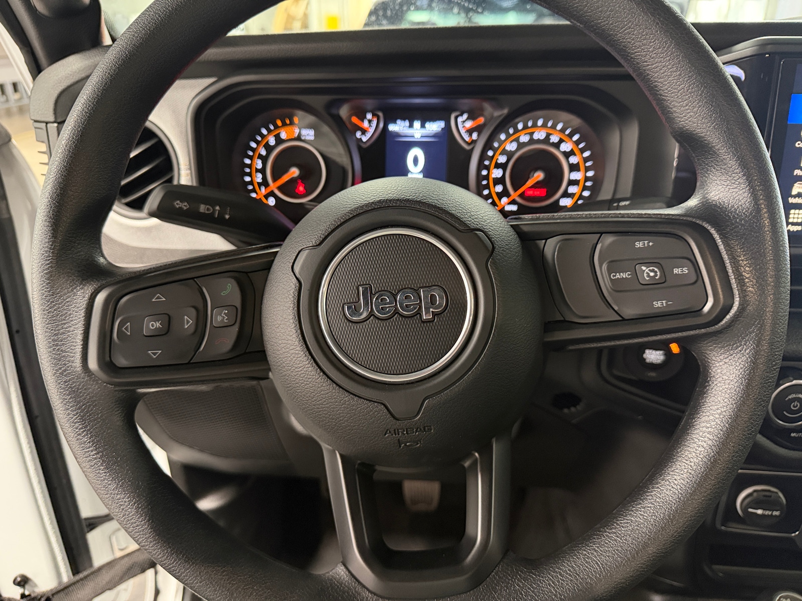 Thumbnail: 2025 Jeep Wrangler - 5