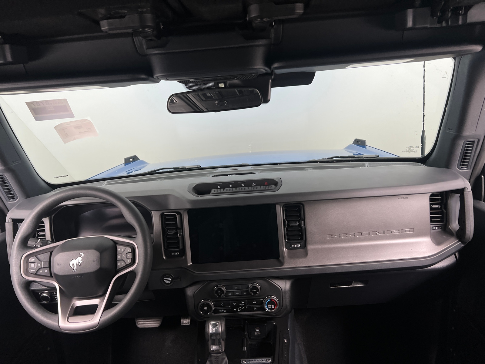 Thumbnail: 2025 Ford Bronco - 3