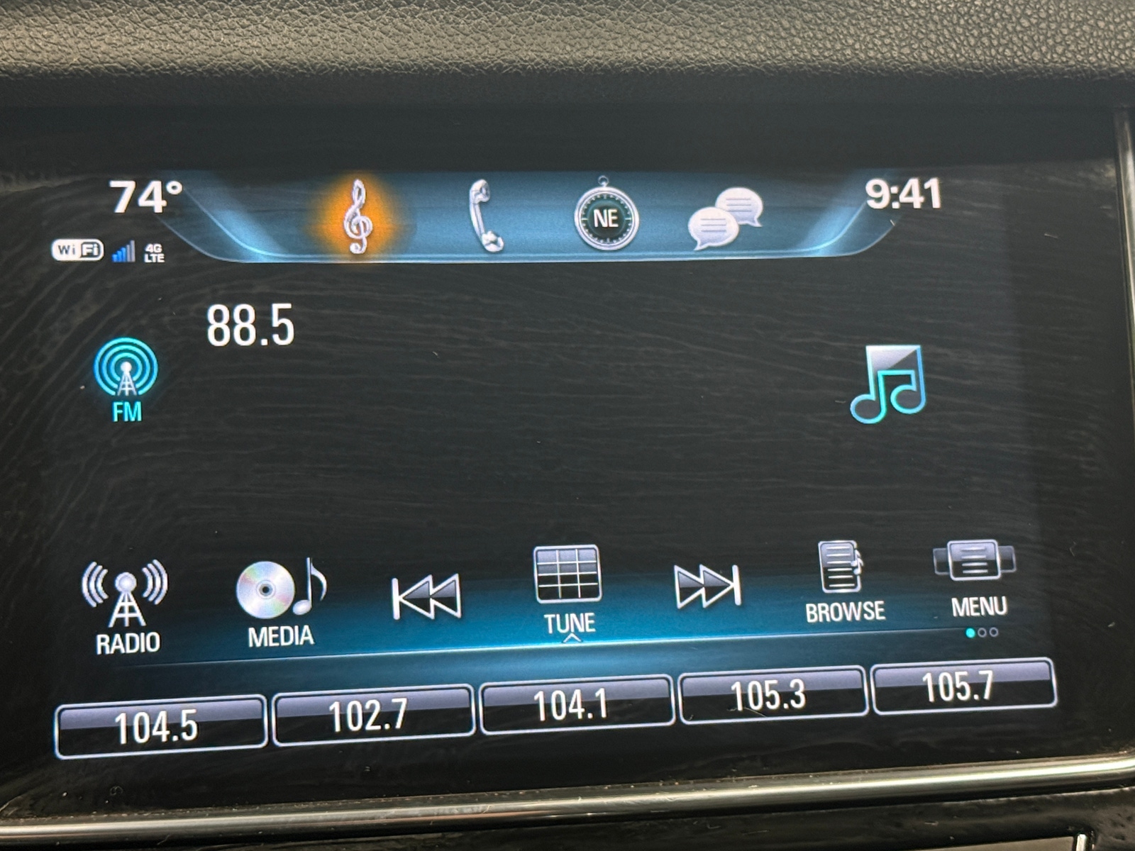 Thumbnail: 2018 Buick Encore - 3