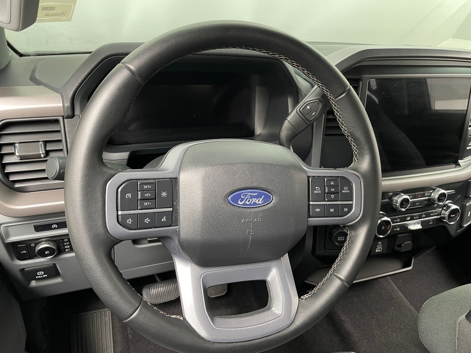Thumbnail: 2025 Ford Econoline - 5
