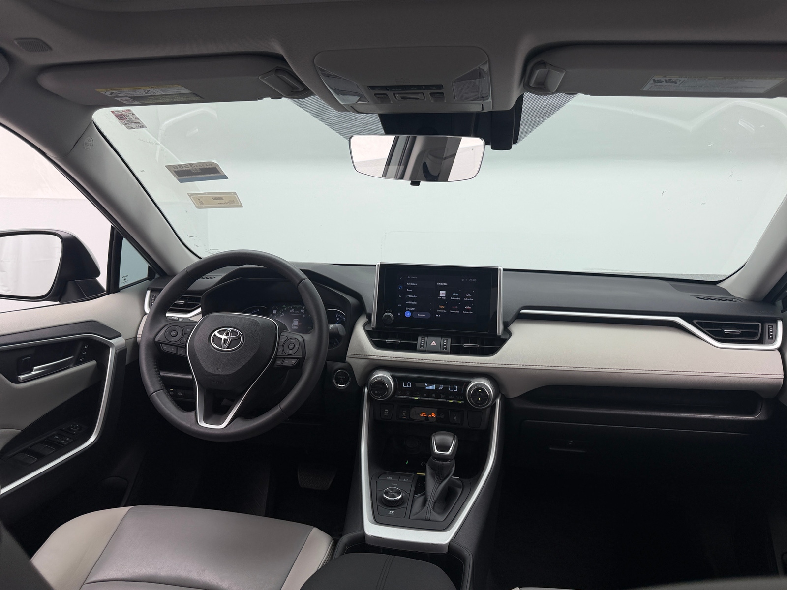 Thumbnail: 2023 Toyota RAV4 - 2