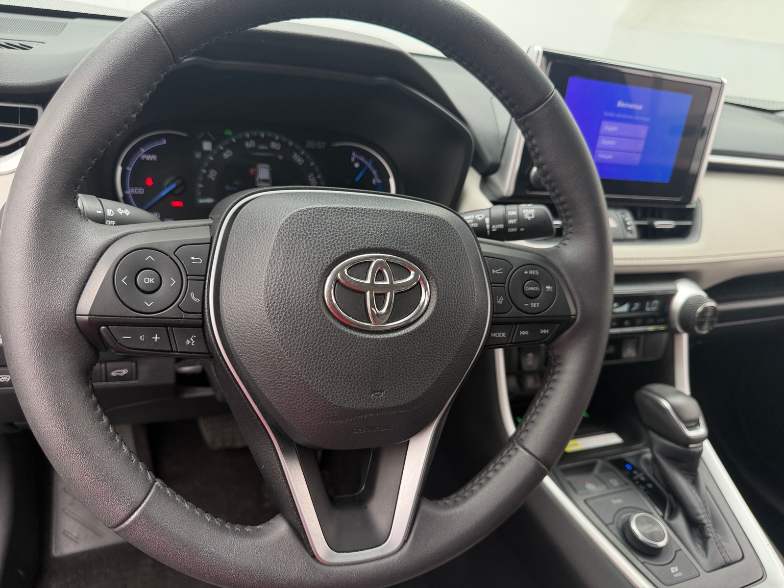 Thumbnail: 2023 Toyota RAV4 - 4