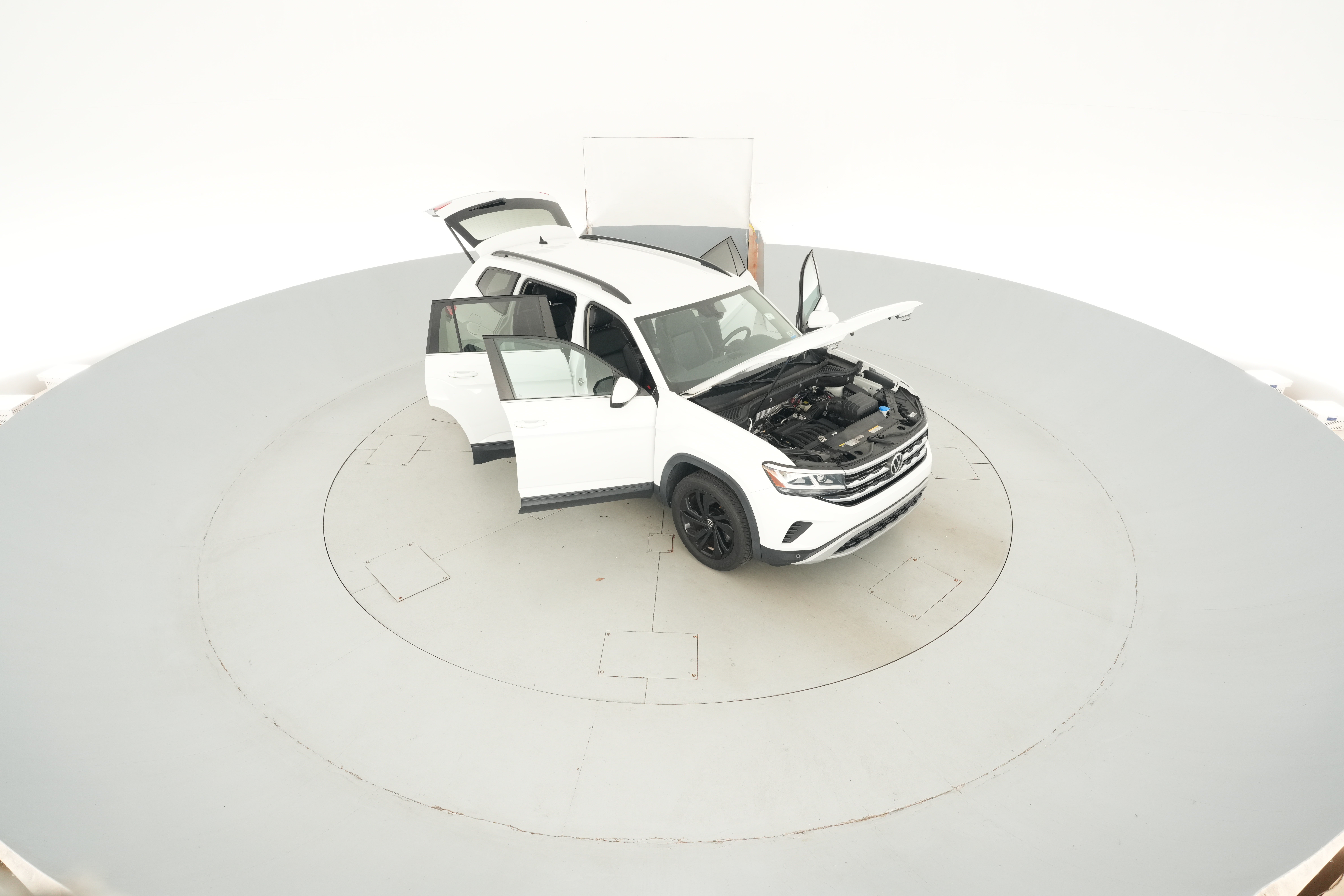 2022 Volkswagen Atlas SE w/Tech - Photo 54